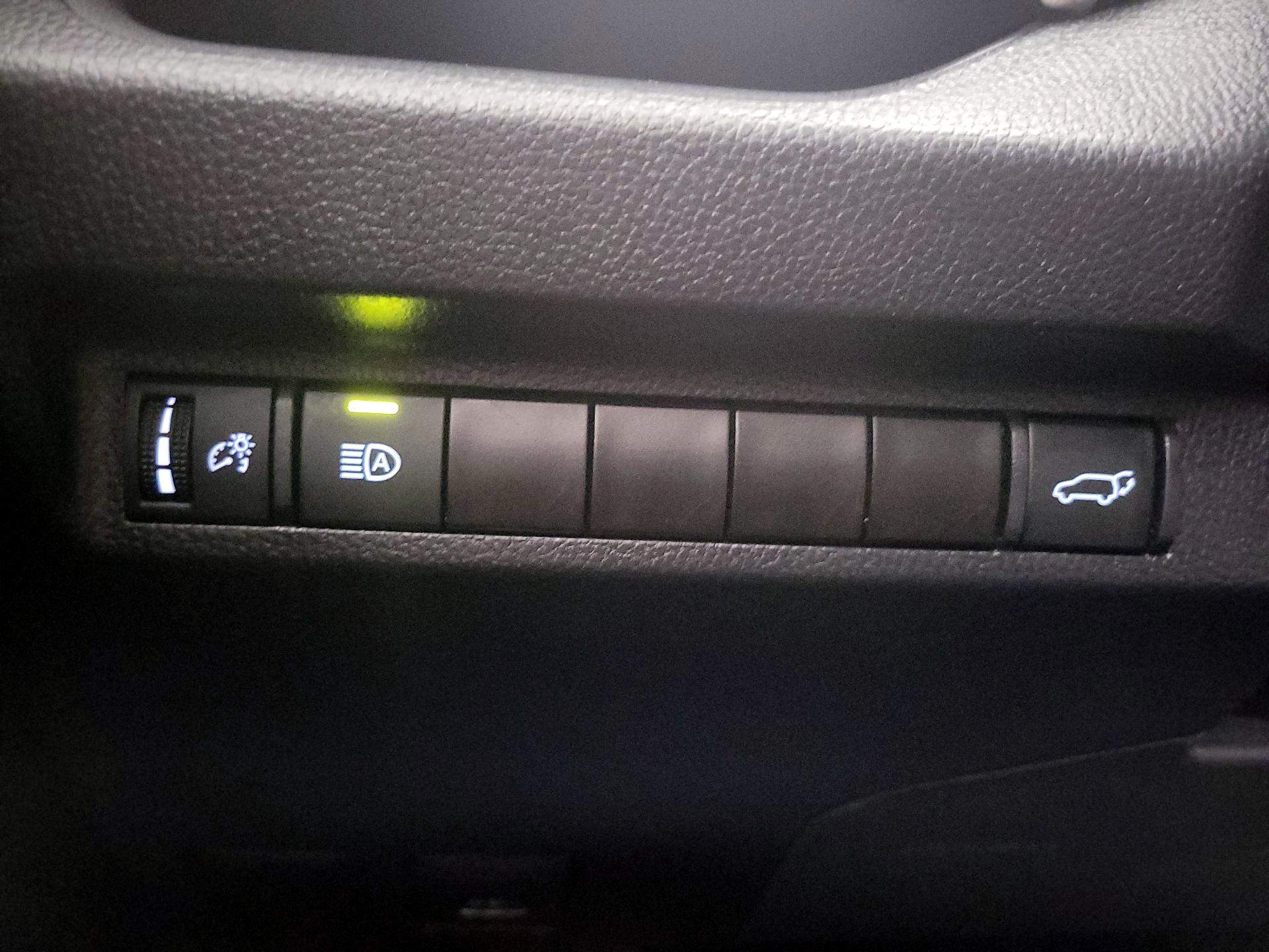 Thumbnail: 2024 Toyota RAV4 - 13