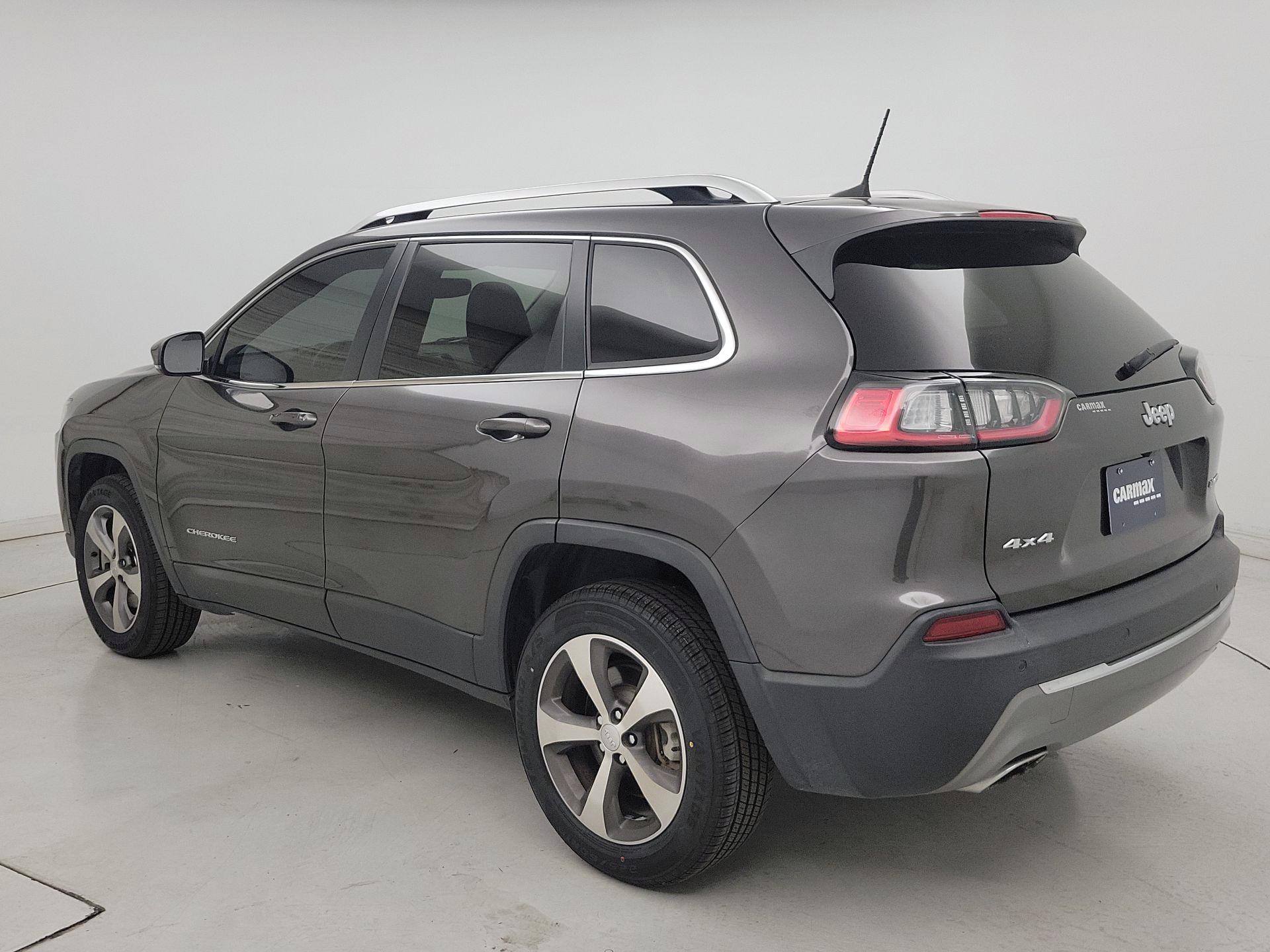 Thumbnail: 2020 Jeep Cherokee - 7