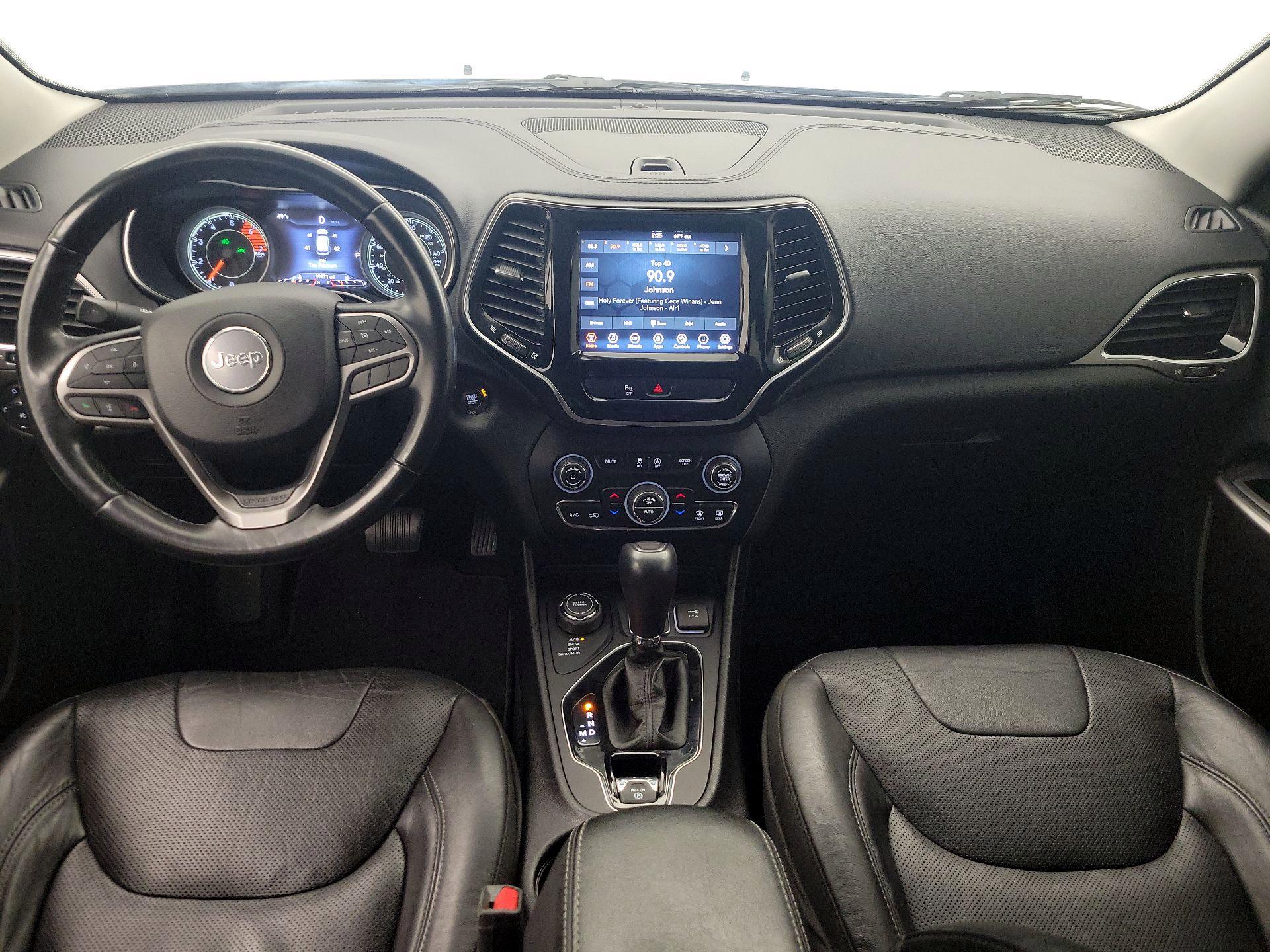 Thumbnail: 2020 Jeep Cherokee - 8