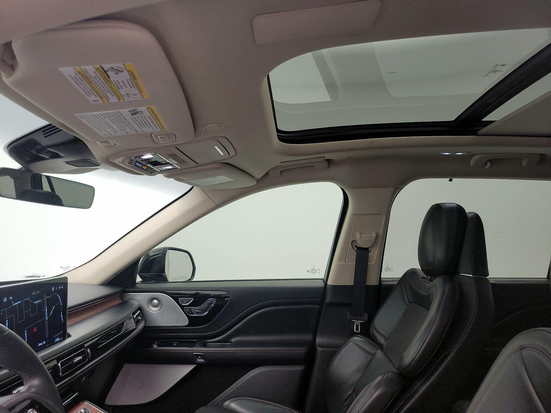 Thumbnail: 2021 Lincoln Aviator - 20