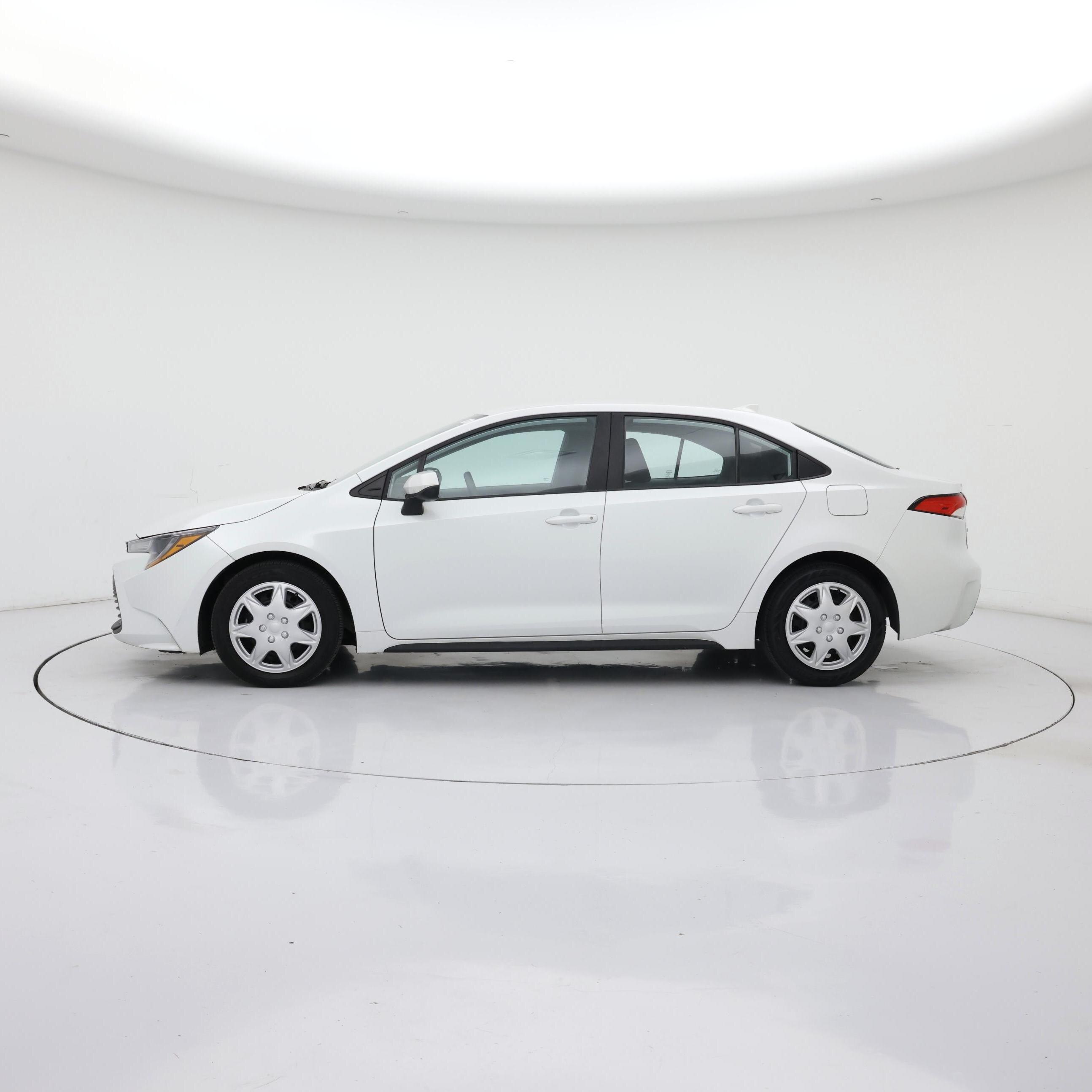 Thumbnail: 2024 Toyota Corolla - 3