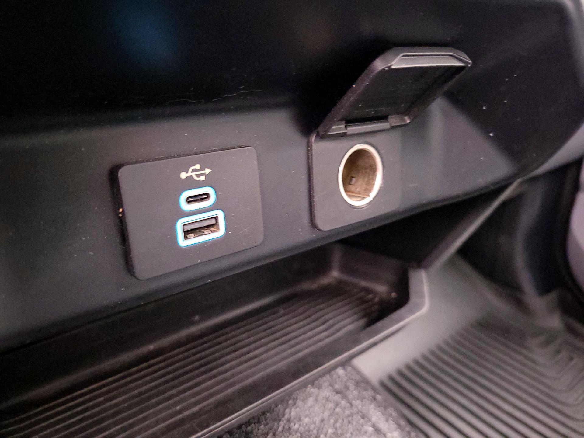 Thumbnail: 2024 Ford F-350 - 18