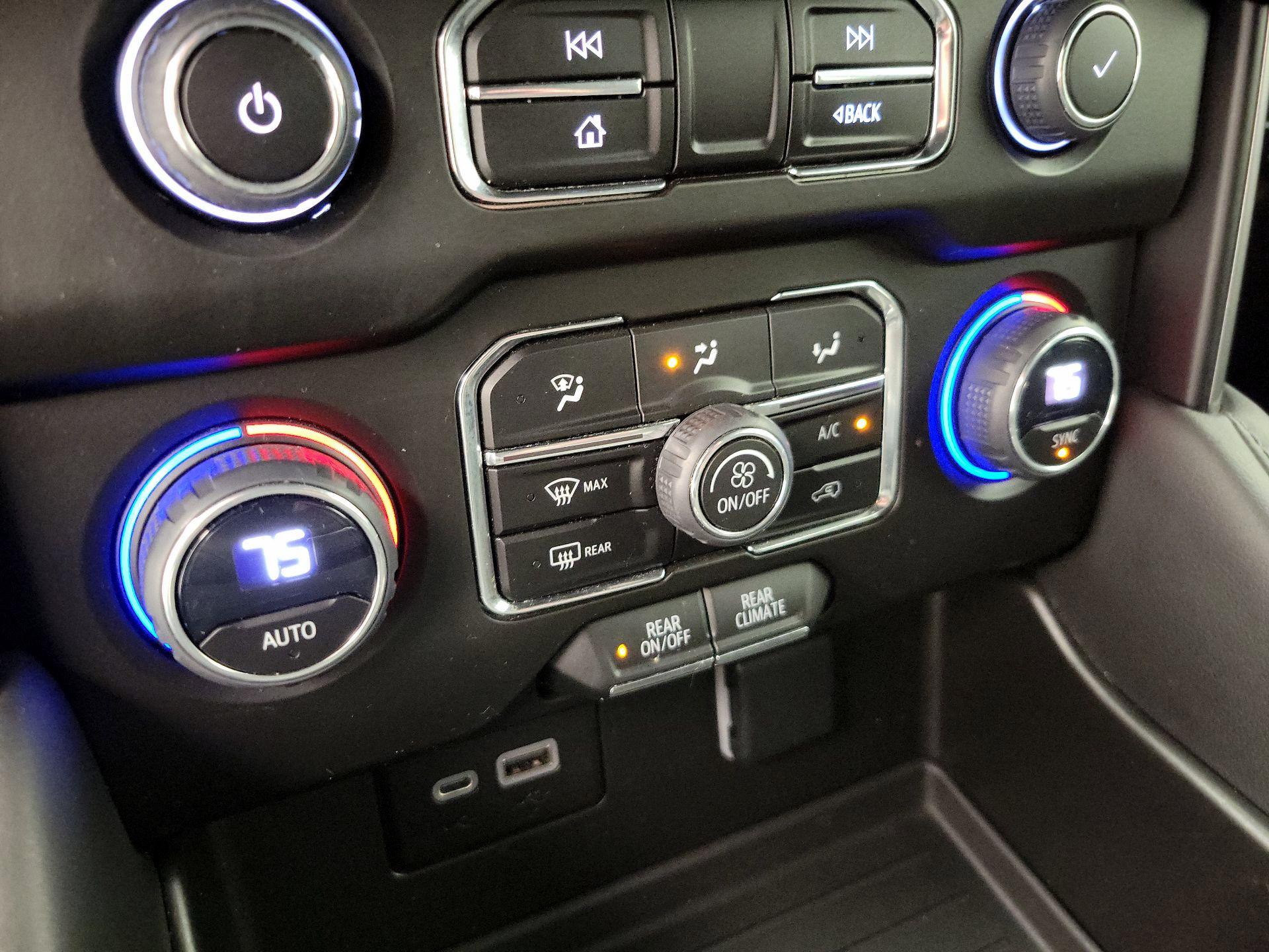 Thumbnail: 2023 Chevrolet Tahoe - 16