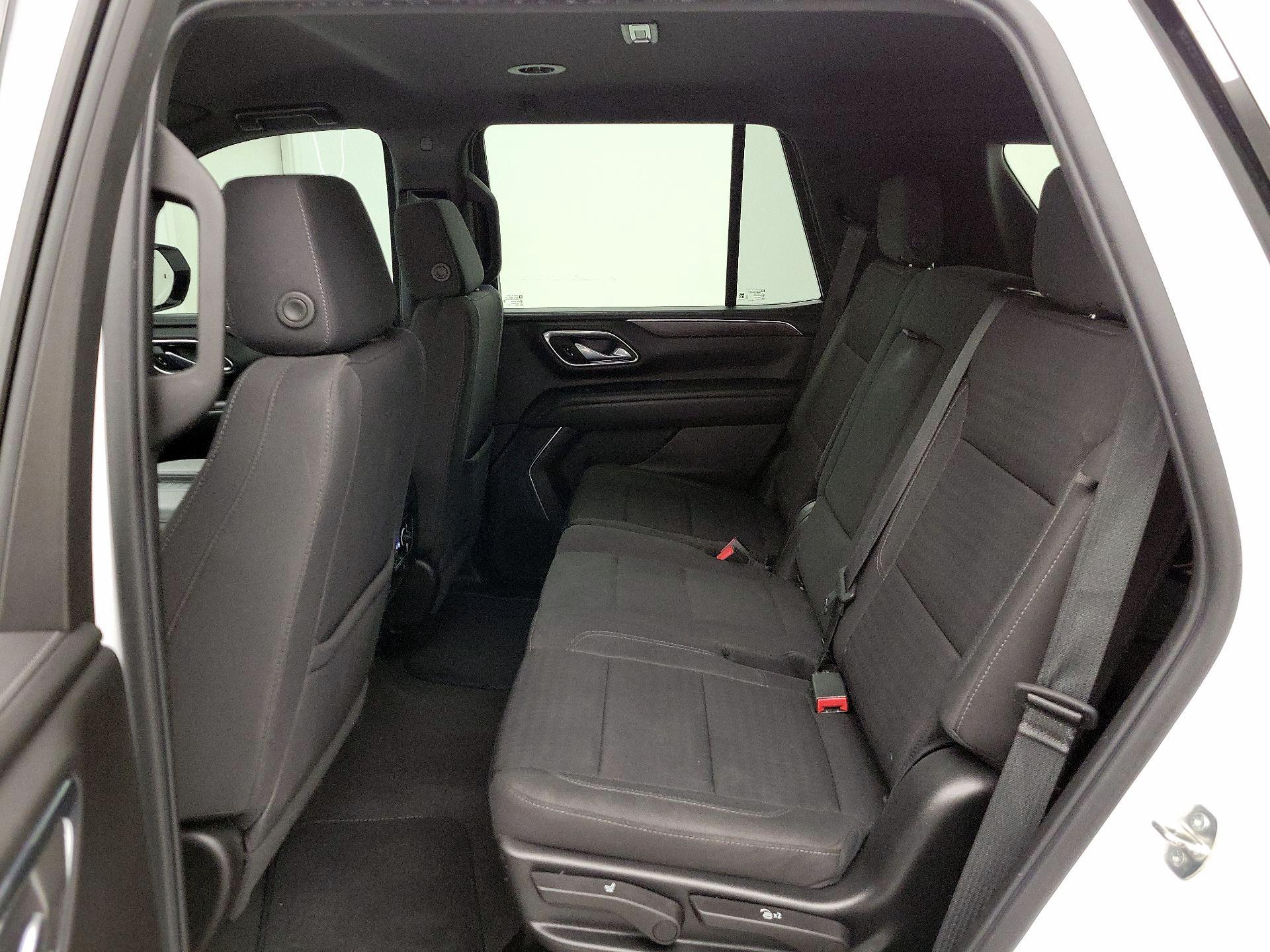 Thumbnail: 2023 Chevrolet Tahoe - 19