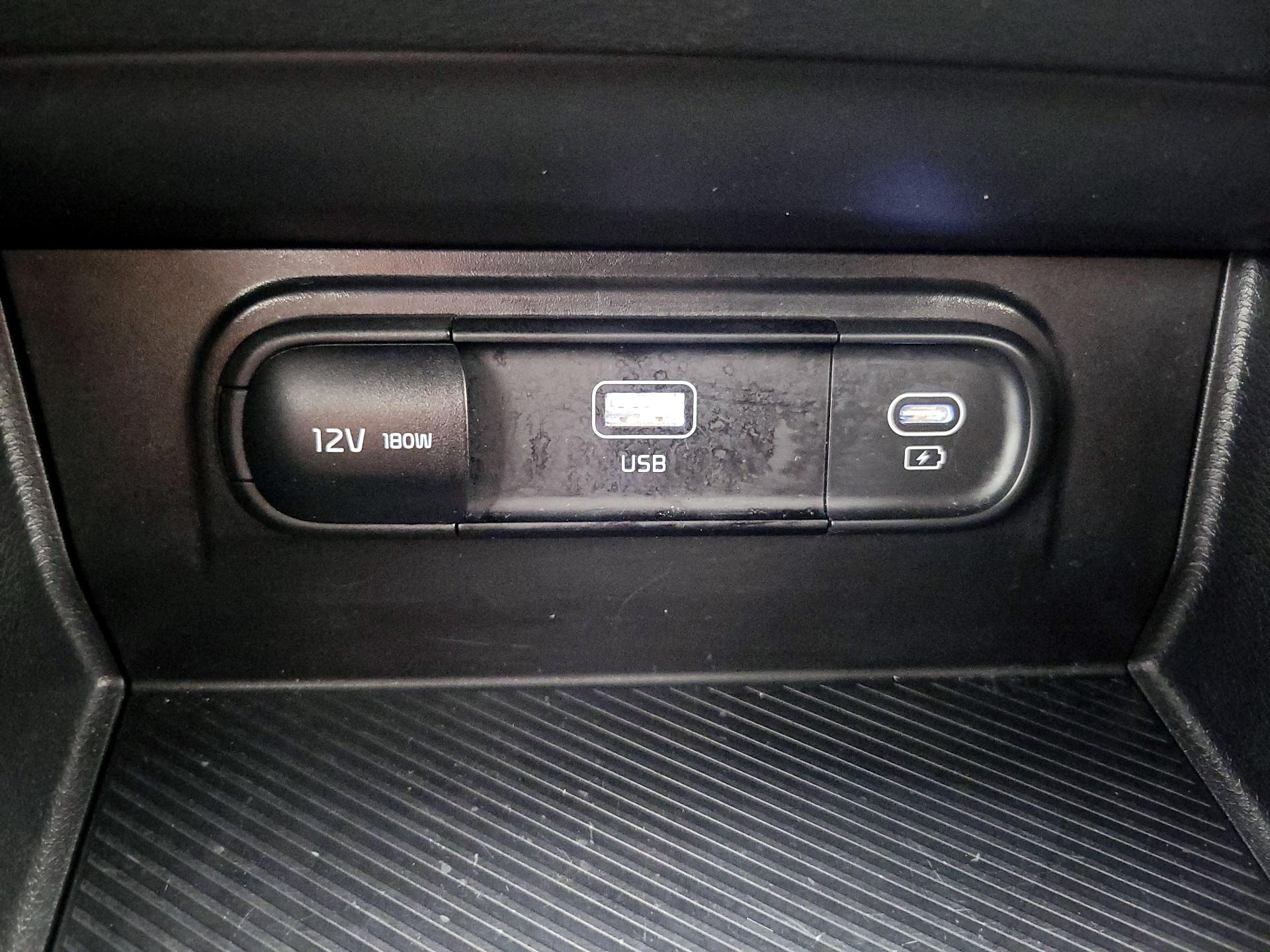 Thumbnail: 2024 Kia Sportage - 18