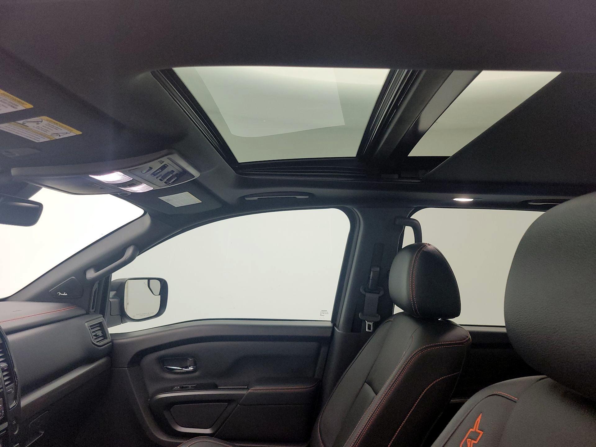 Thumbnail: 2023 Nissan Titan - 20