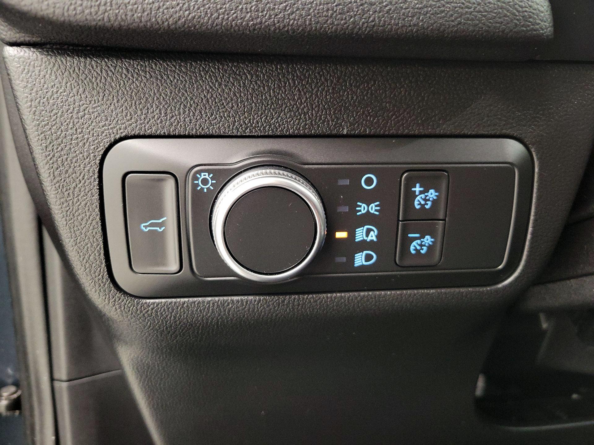 Thumbnail: 2022 Ford Escape - 13