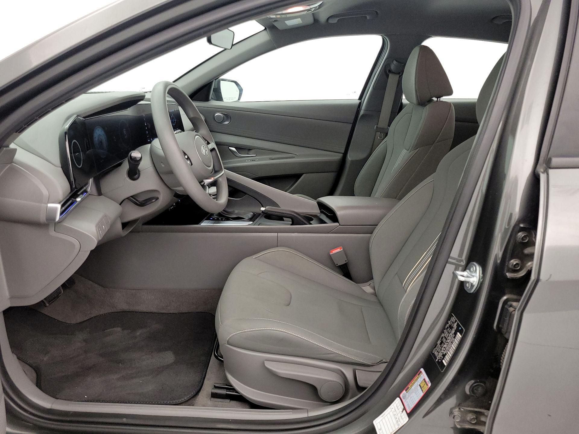 Thumbnail: 2024 Hyundai Elantra - 11