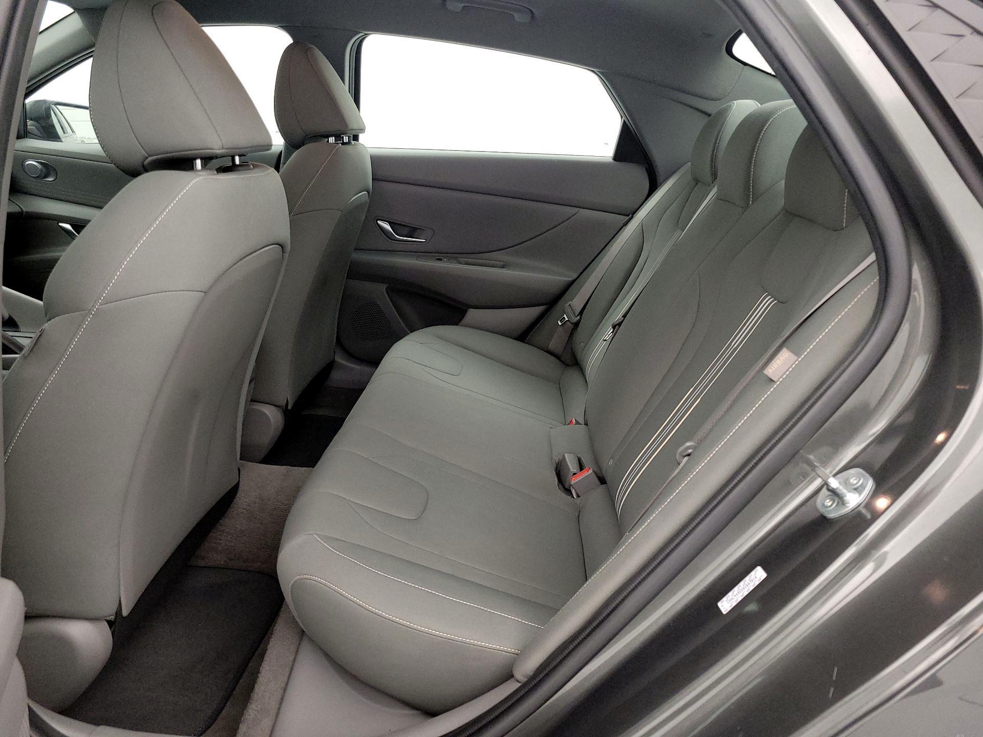 Thumbnail: 2024 Hyundai Elantra - 20