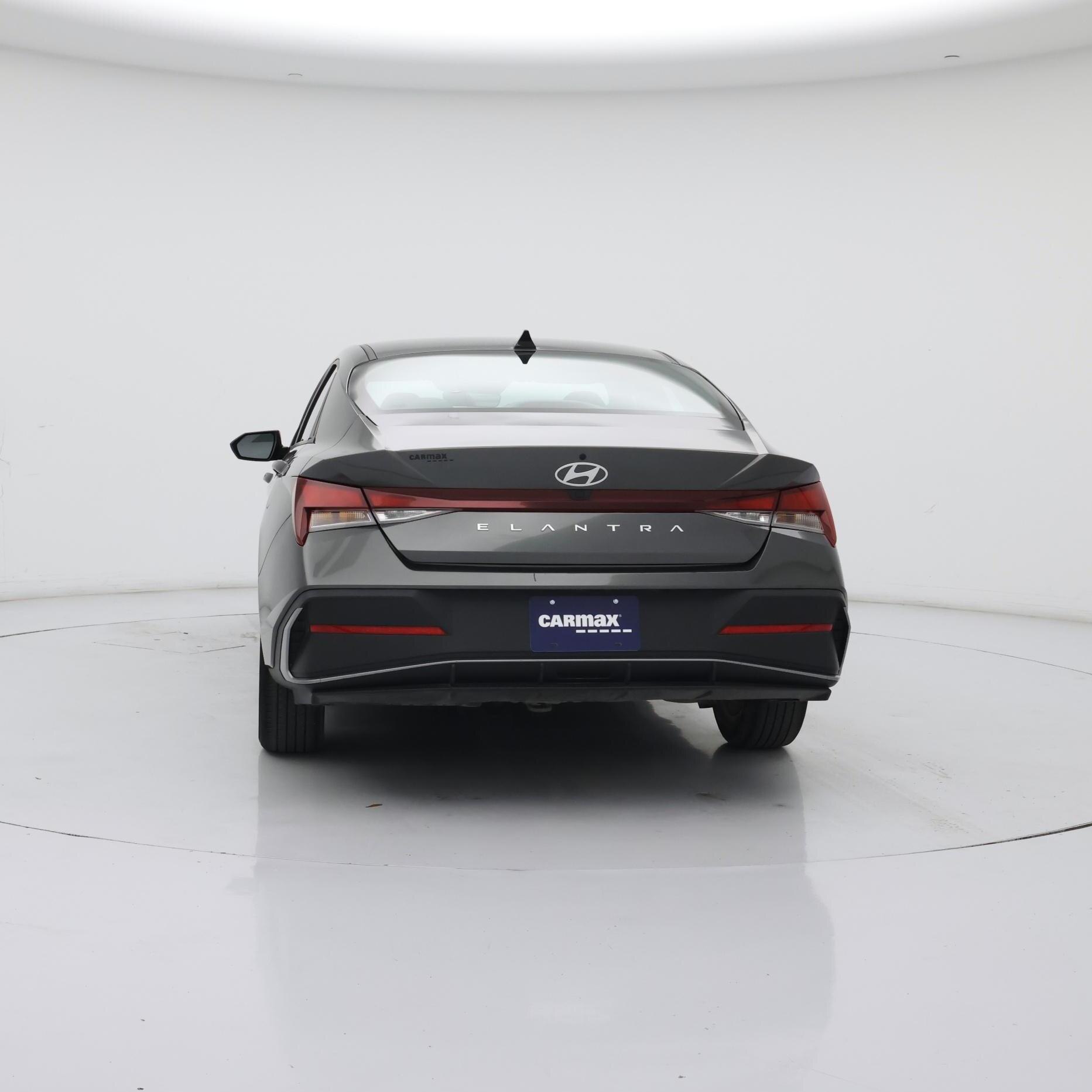 Thumbnail: 2024 Hyundai Elantra - 6