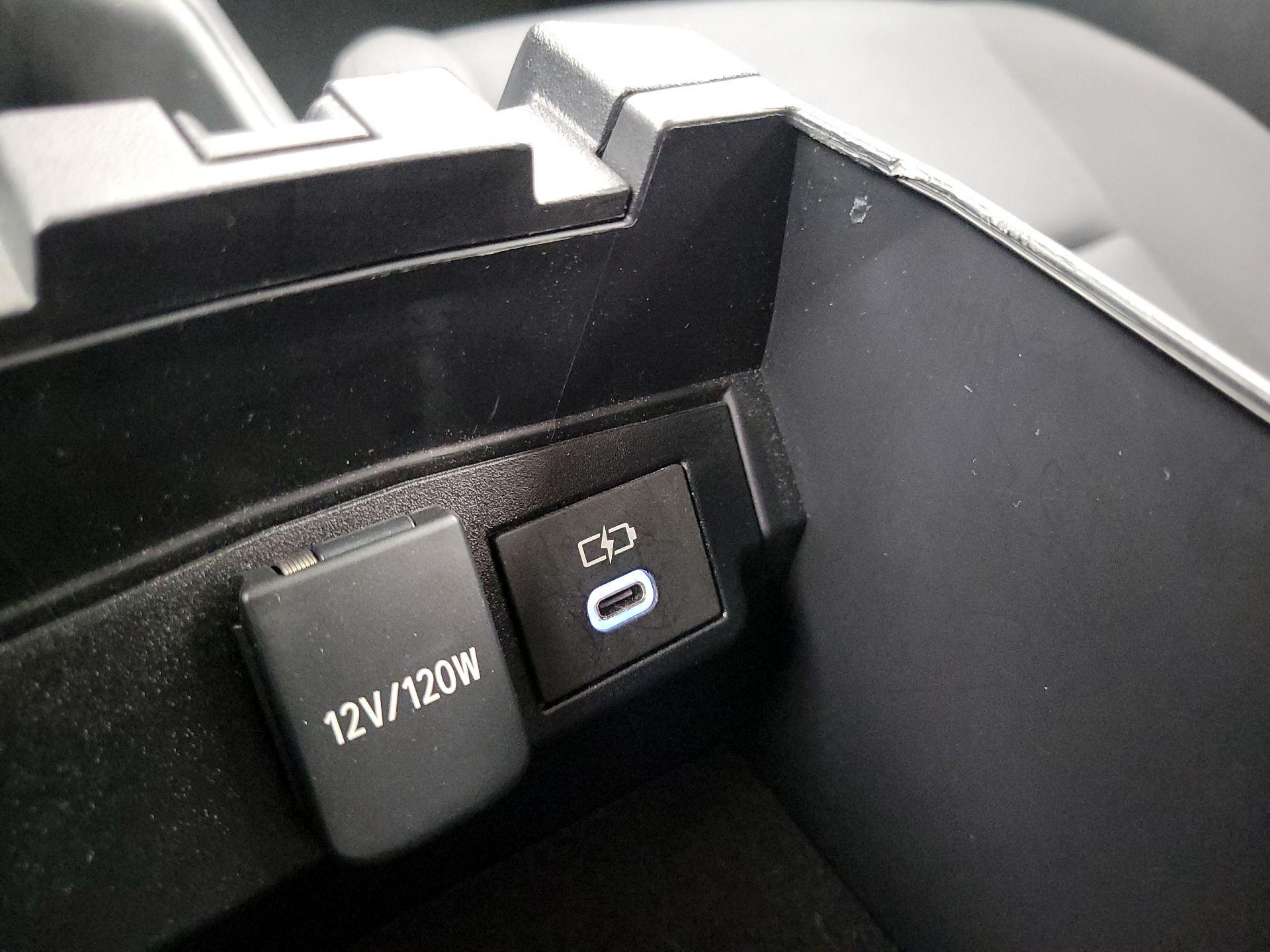 Thumbnail: 2024 Toyota Corolla - 18