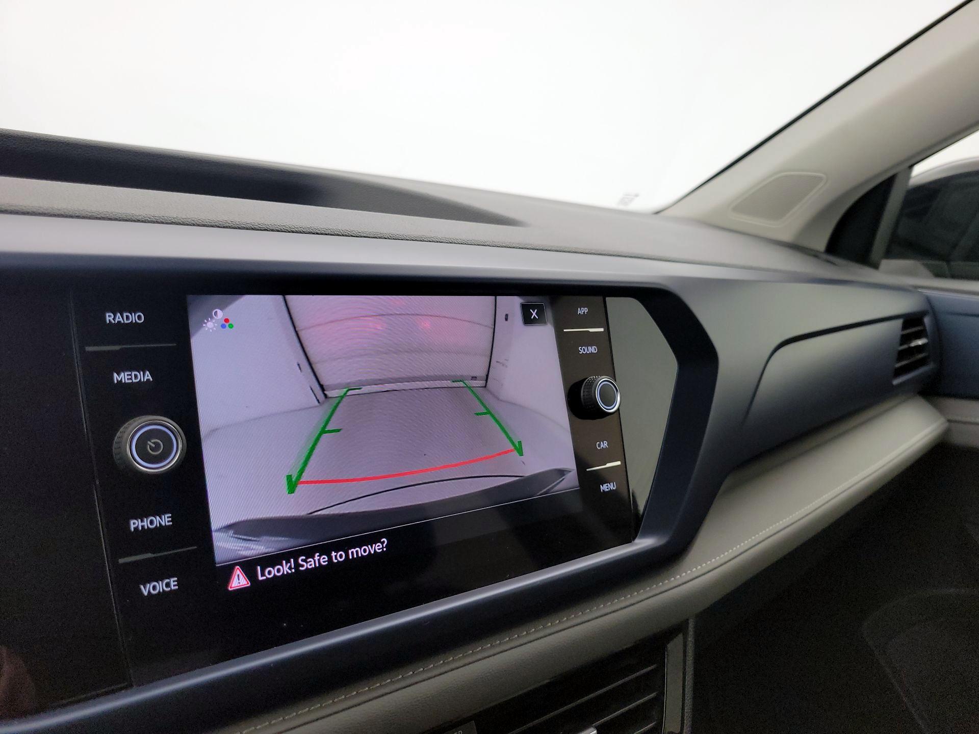 Thumbnail: 2024 Volkswagen Taos - 14