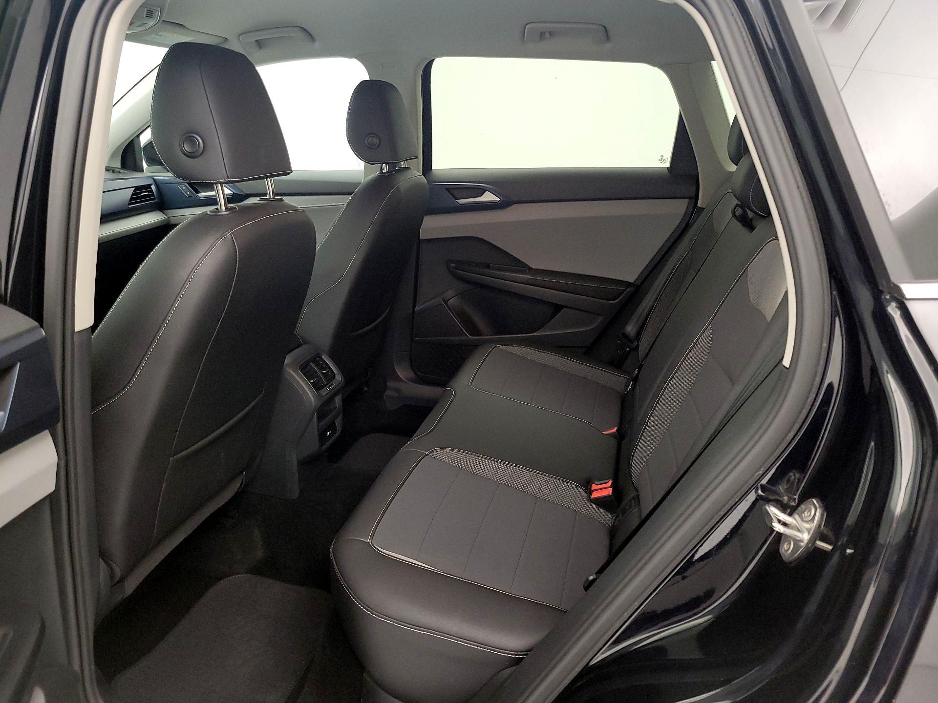 Thumbnail: 2024 Volkswagen Taos - 19