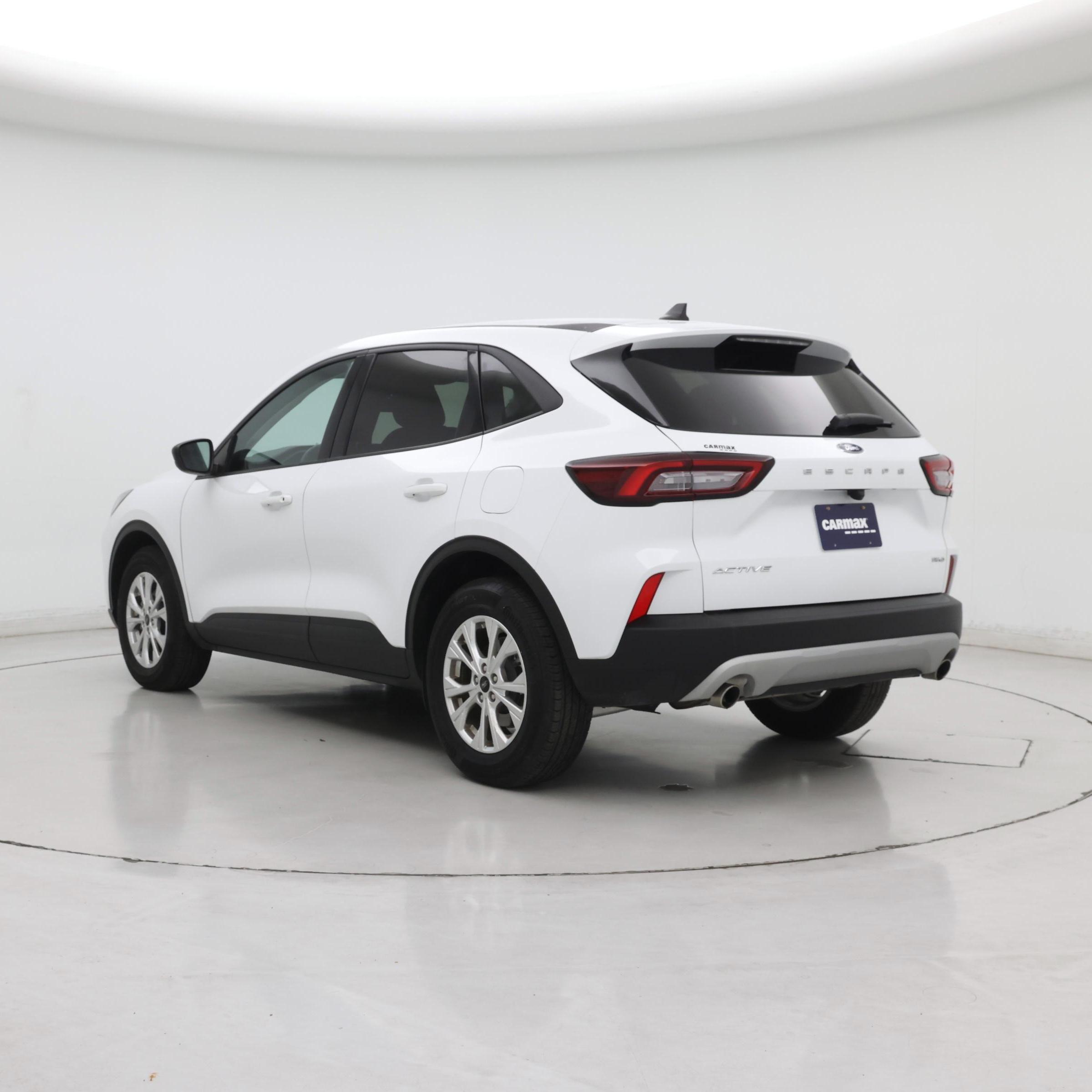 Thumbnail: 2023 Ford Escape - 2