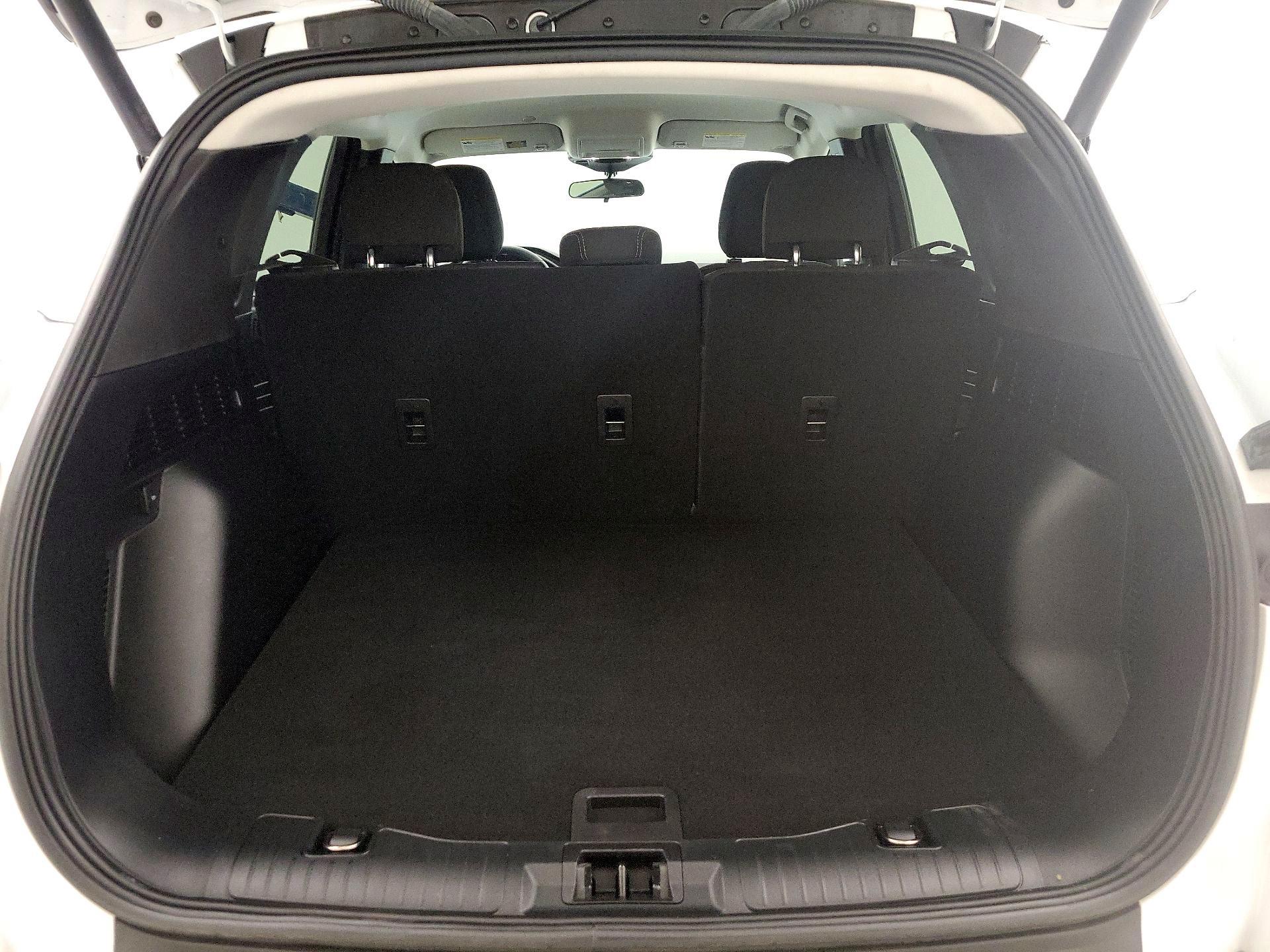 Thumbnail: 2023 Ford Escape - 20