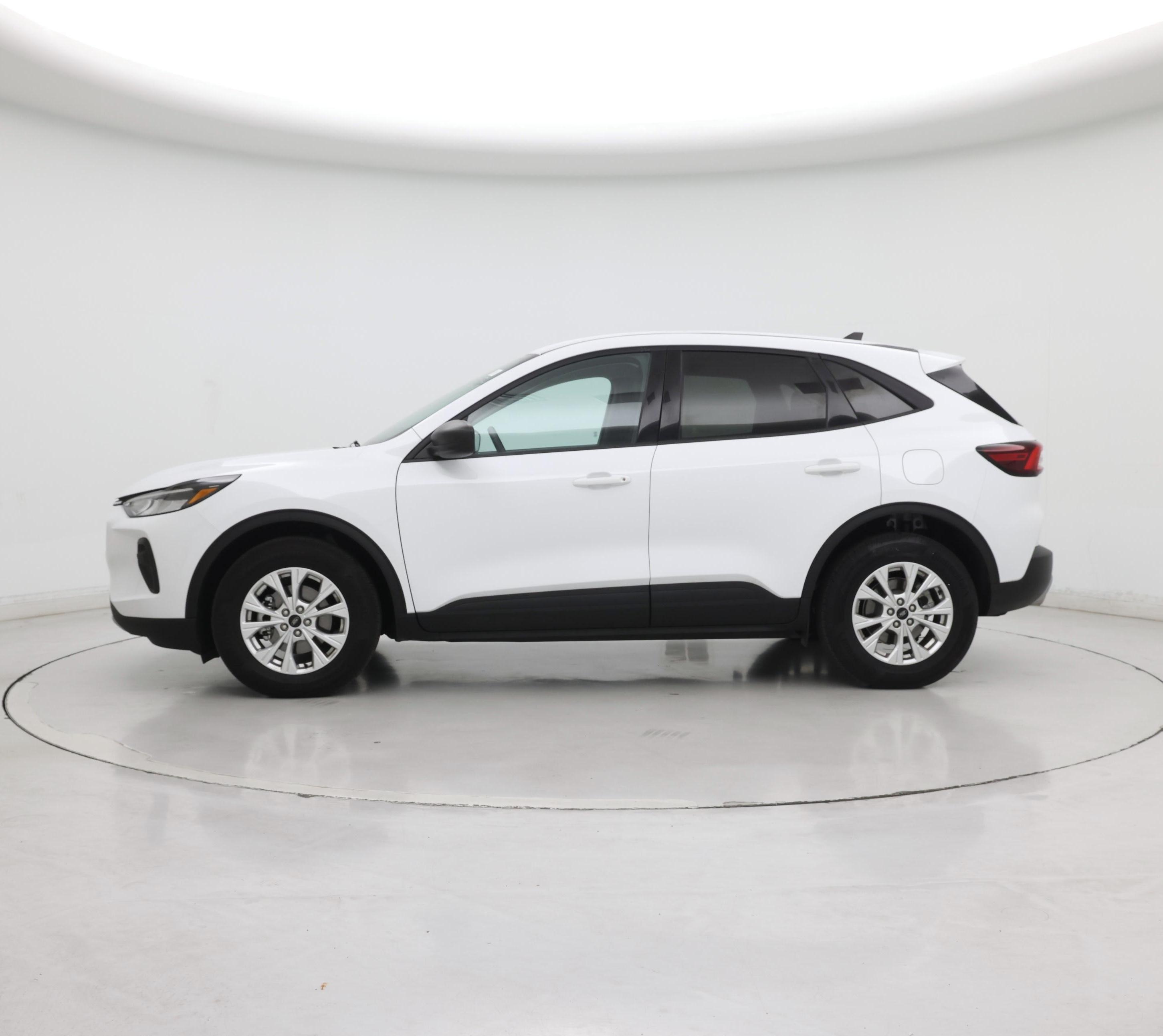 Thumbnail: 2023 Ford Escape - 3