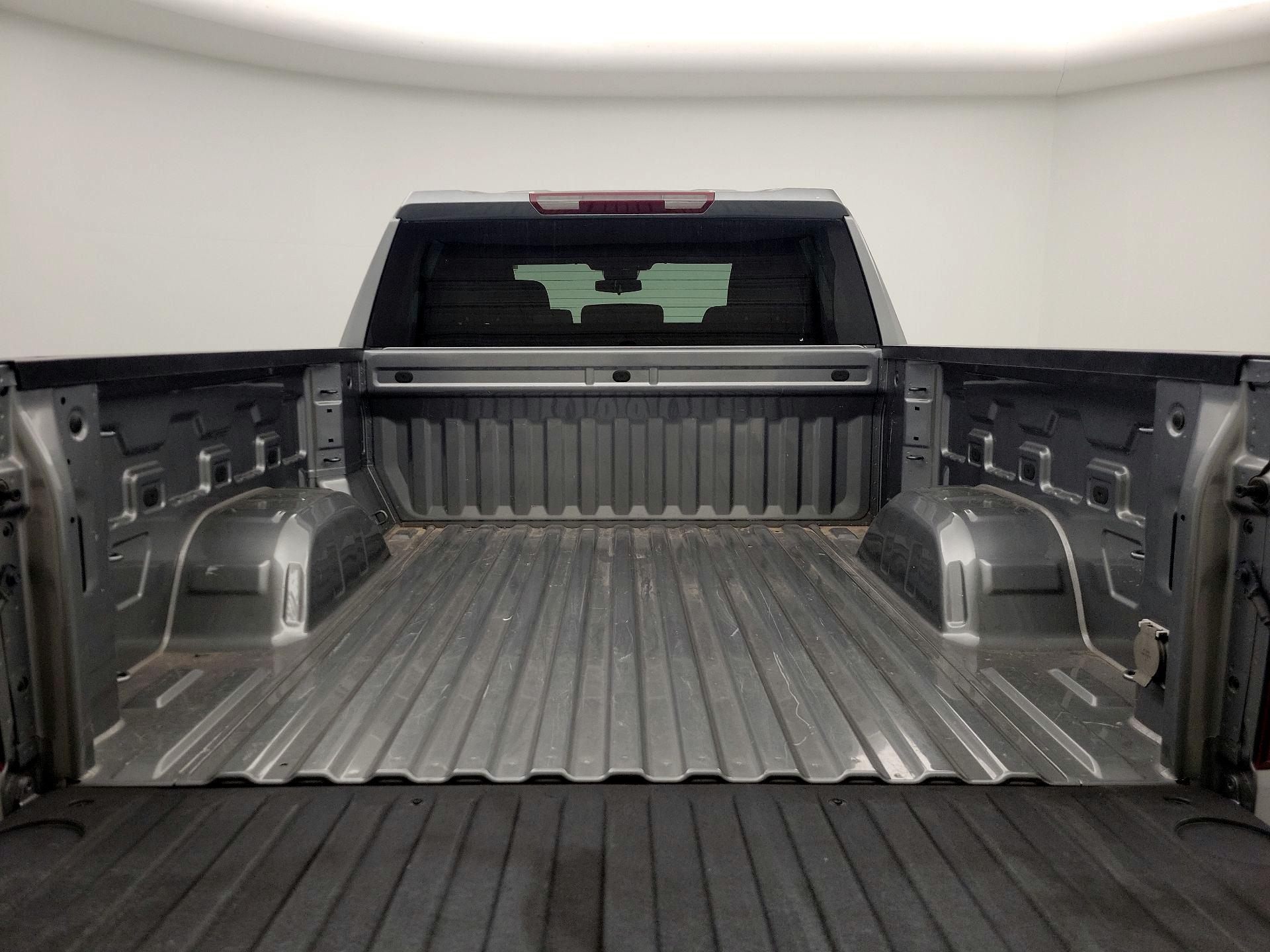 Thumbnail: 2023 Chevrolet Silverado 1500 - 20