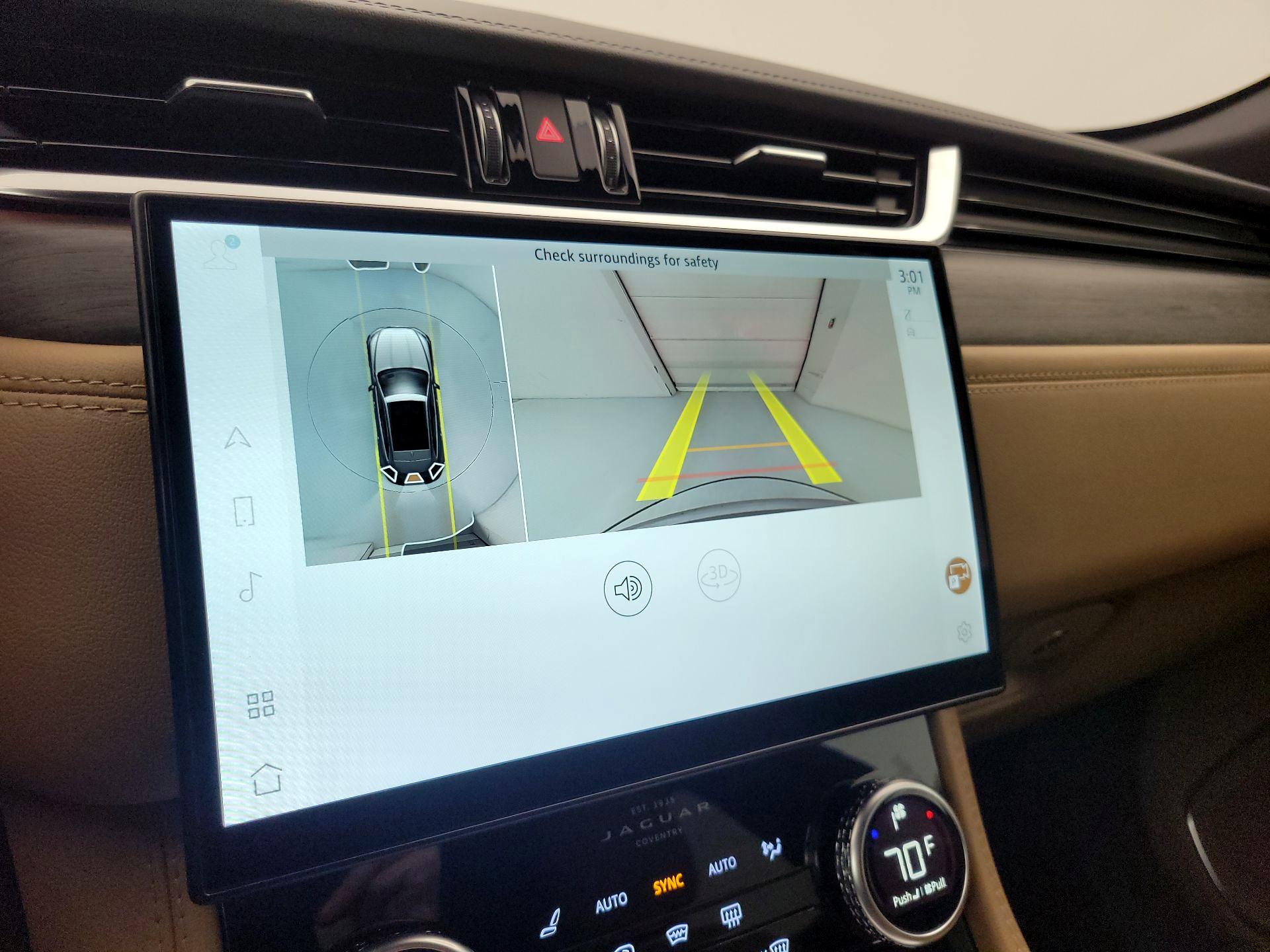 Thumbnail: 2021 Jaguar F-Pace - 15