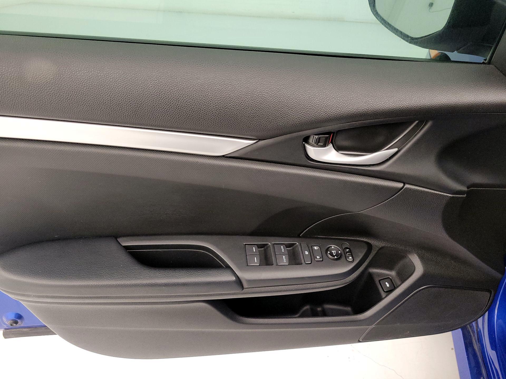 Thumbnail: 2020 Honda Civic - 12