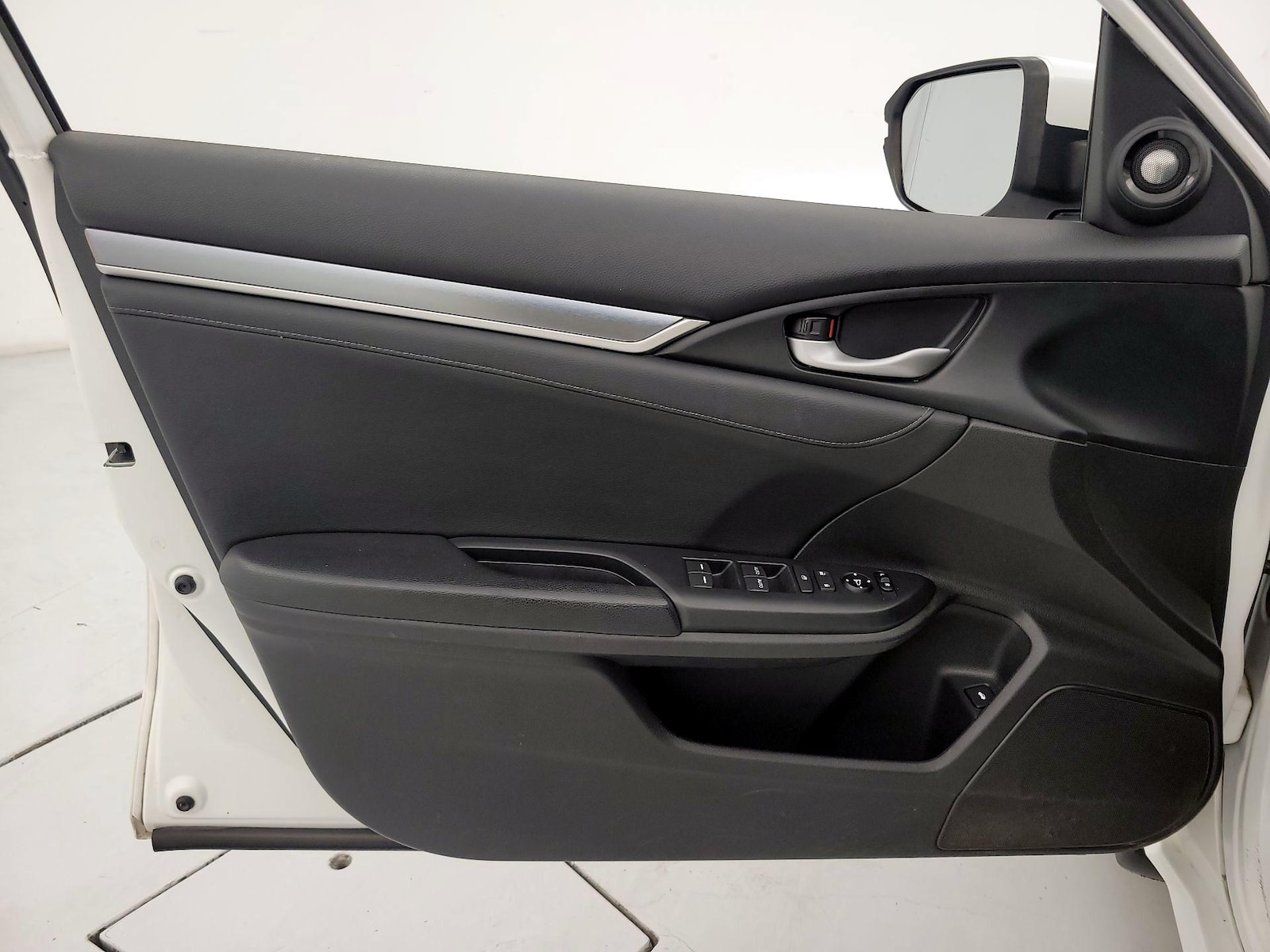 2016 Honda Civic Touring - Photo 13
