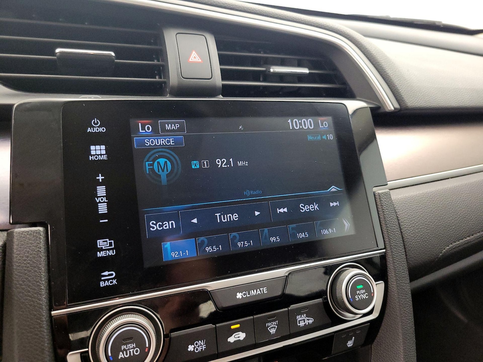 2016 Honda Civic Touring - Photo 17