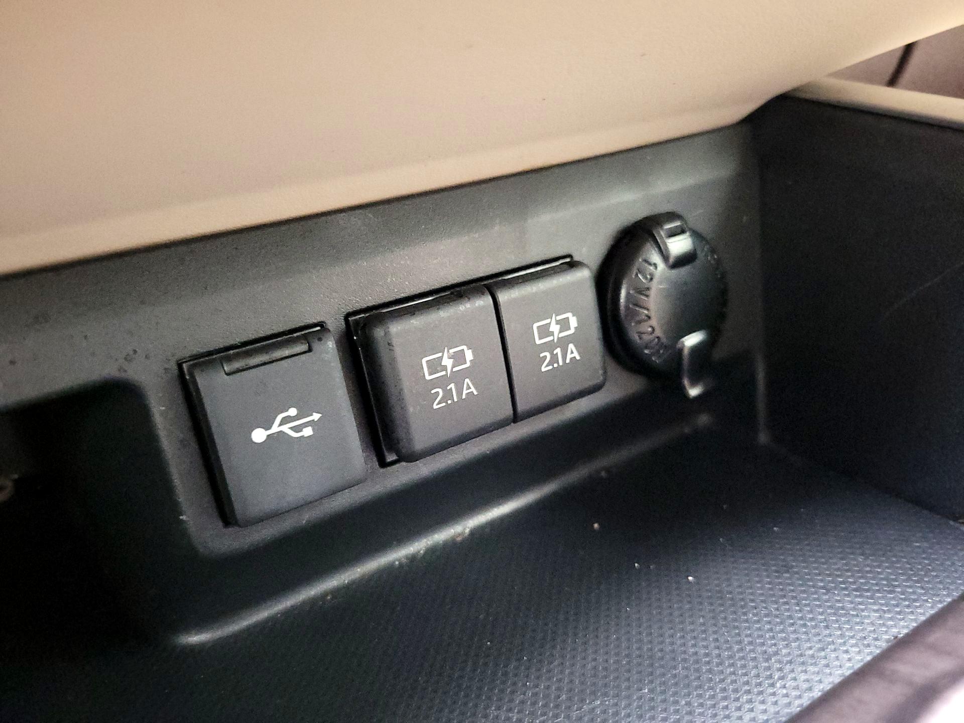 Thumbnail: 2020 Toyota Highlander - 19