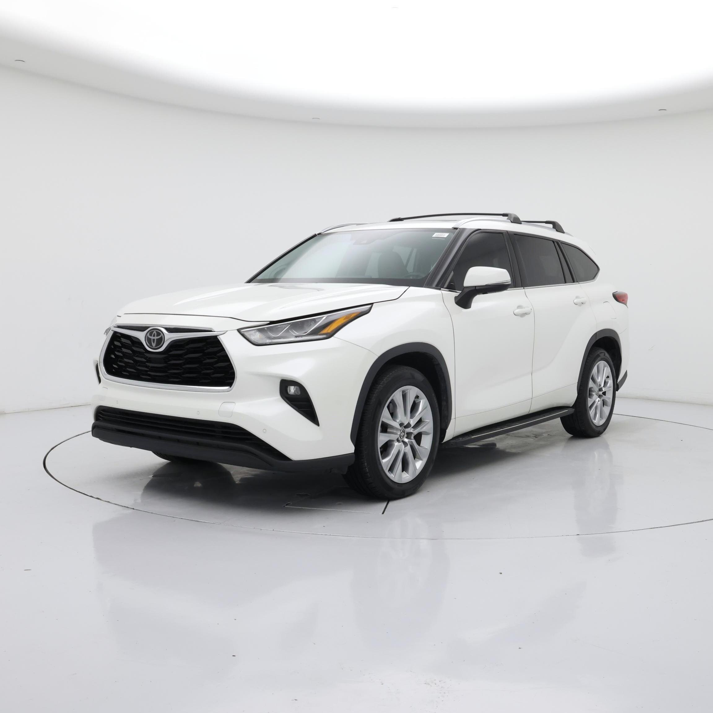Thumbnail: 2020 Toyota Highlander - 4