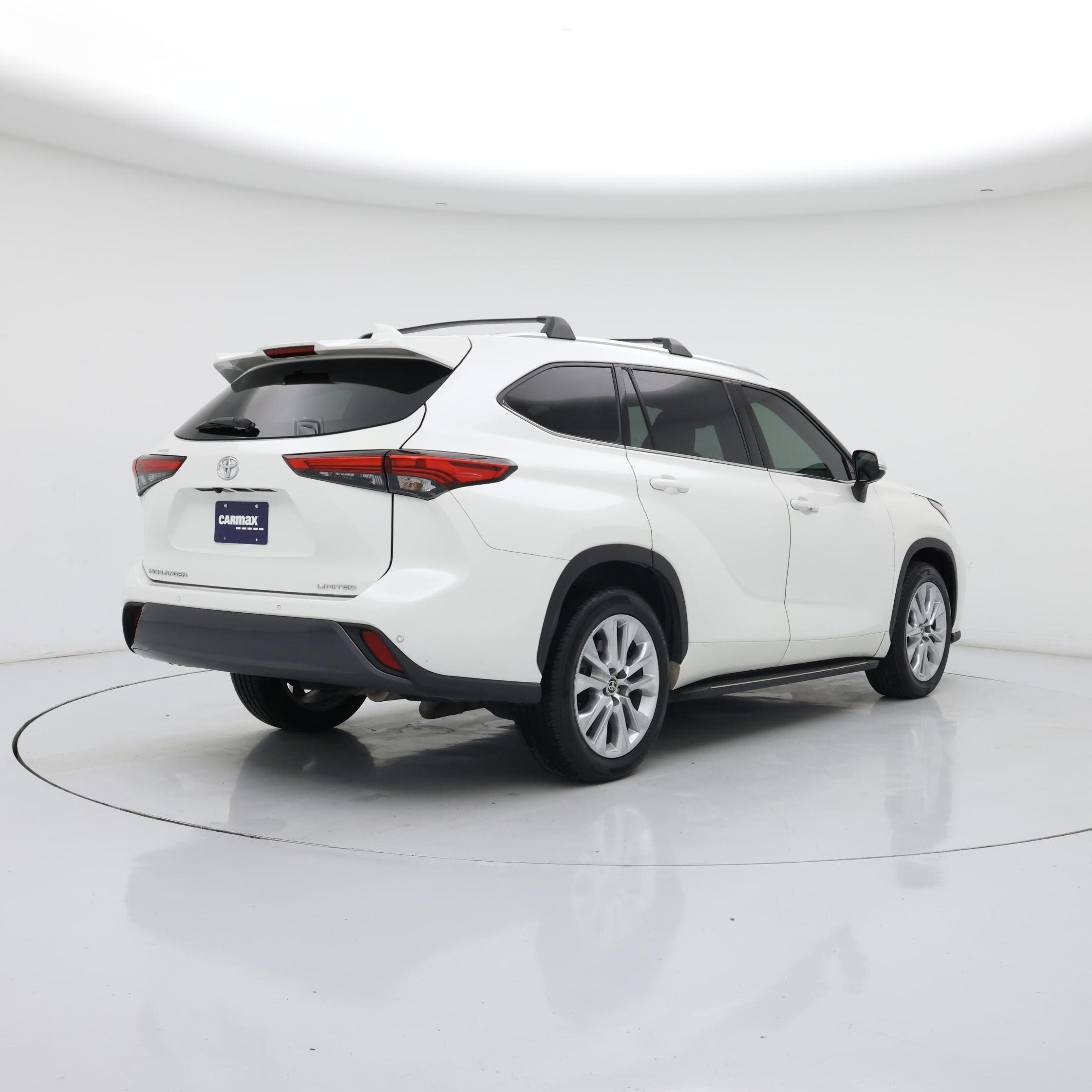 Thumbnail: 2020 Toyota Highlander - 8