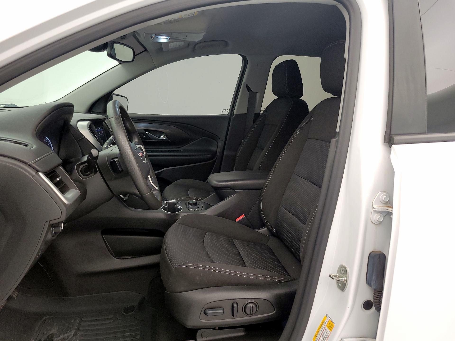 Thumbnail: 2023 GMC Terrain - 11