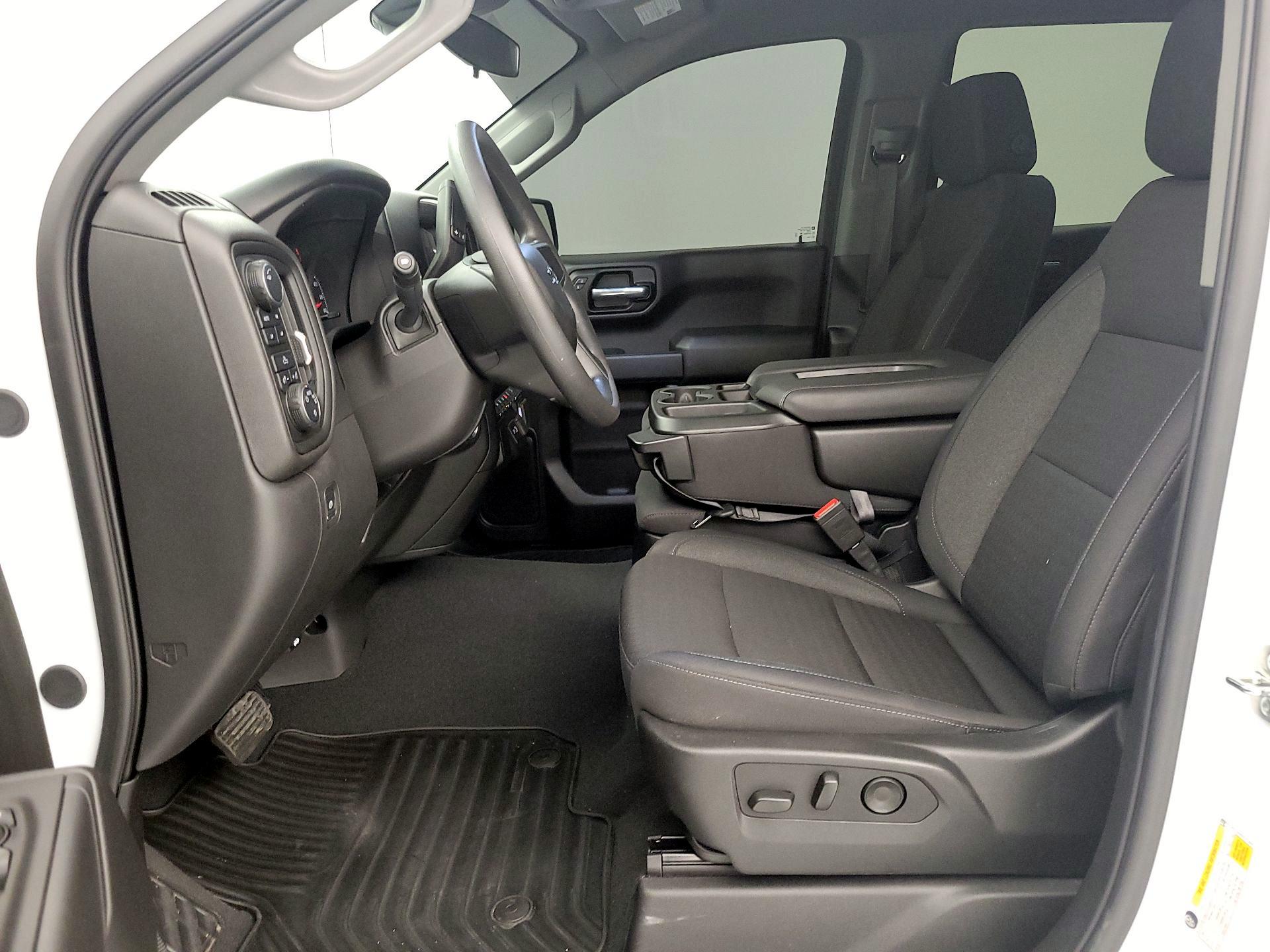 Thumbnail: 2025 Chevrolet Silverado 1500 - 11