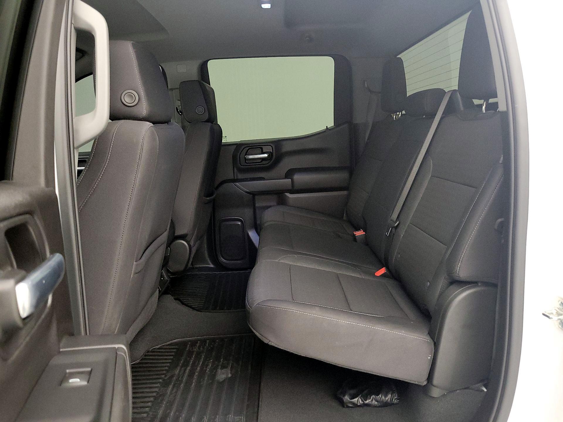 Thumbnail: 2025 Chevrolet Silverado 1500 - 19