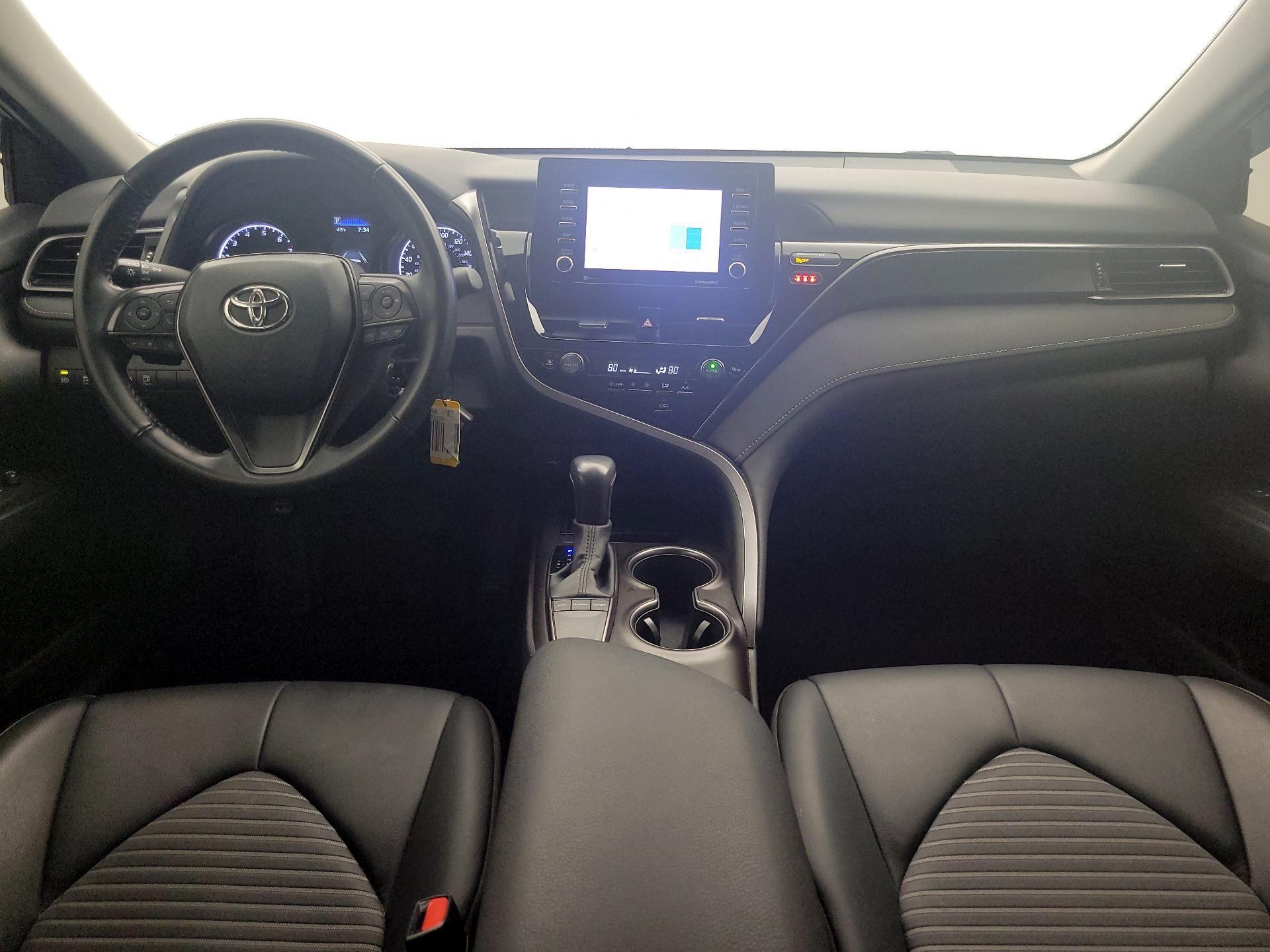 Thumbnail: 2023 Toyota Camry - 9