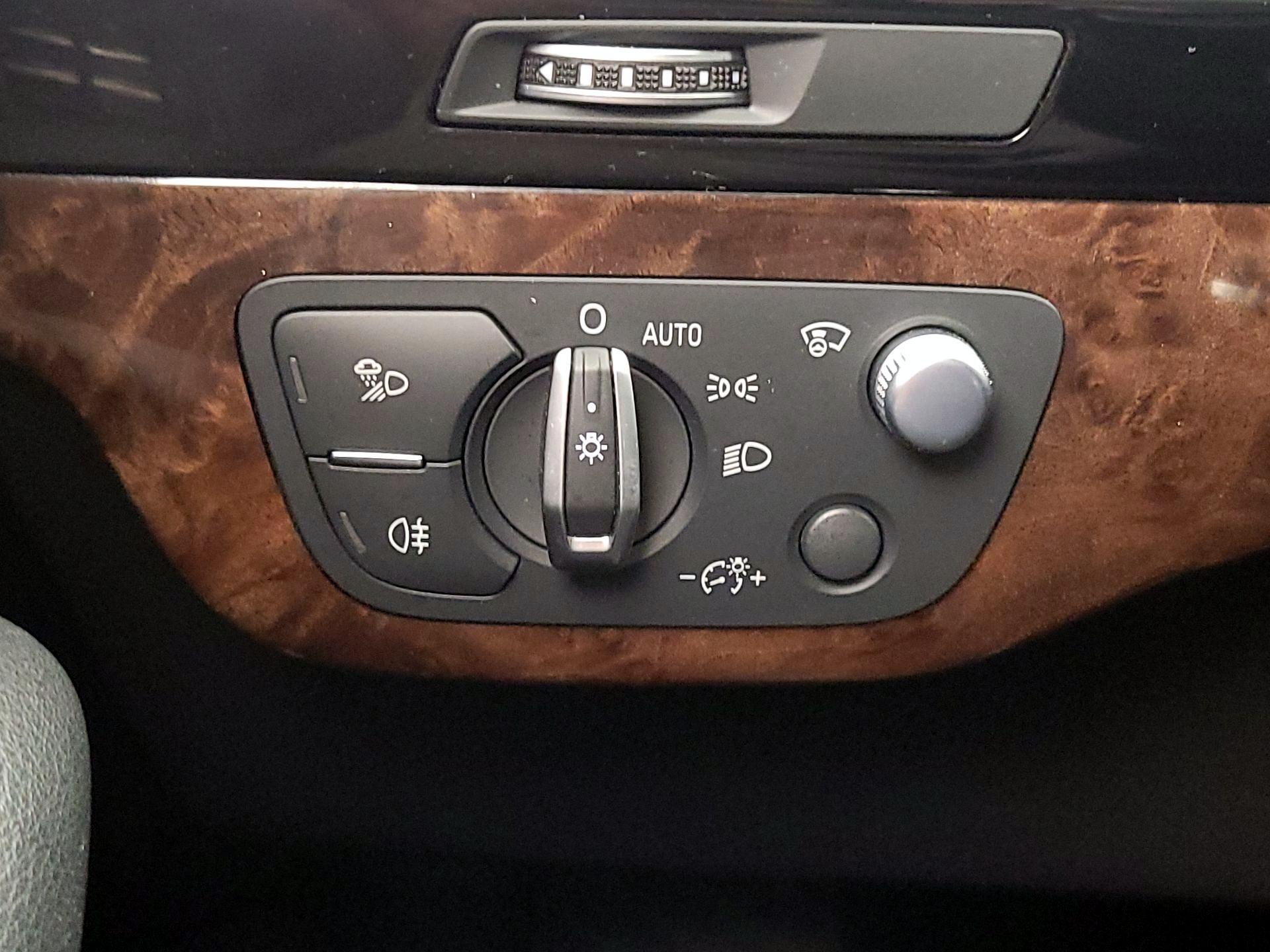 Thumbnail: 2018 Audi Q7 - 13