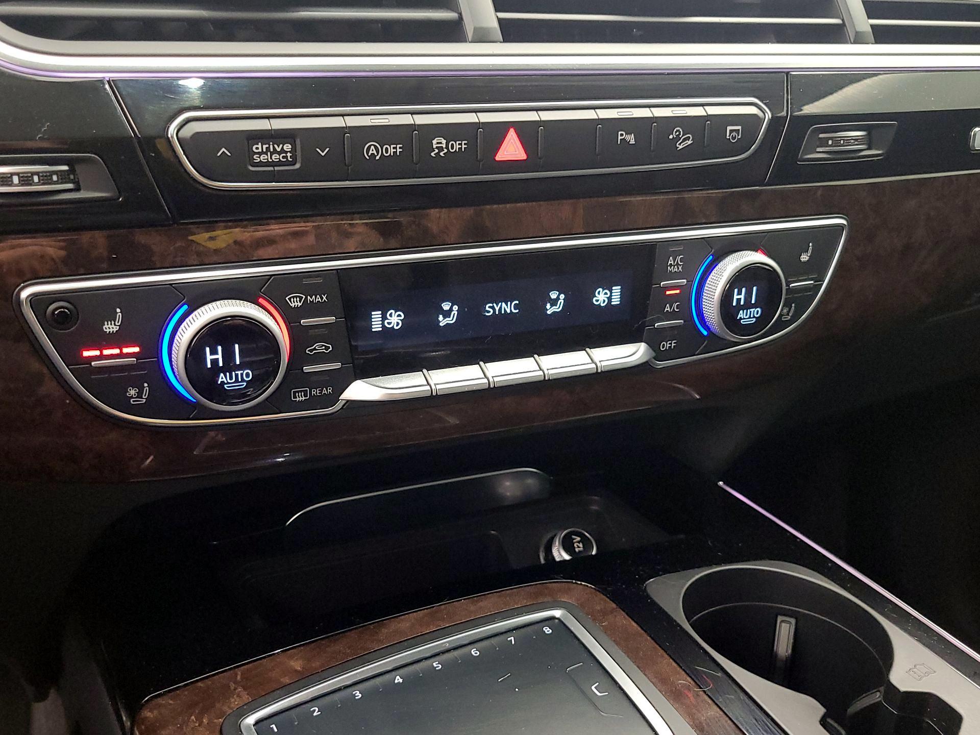 Thumbnail: 2018 Audi Q7 - 17