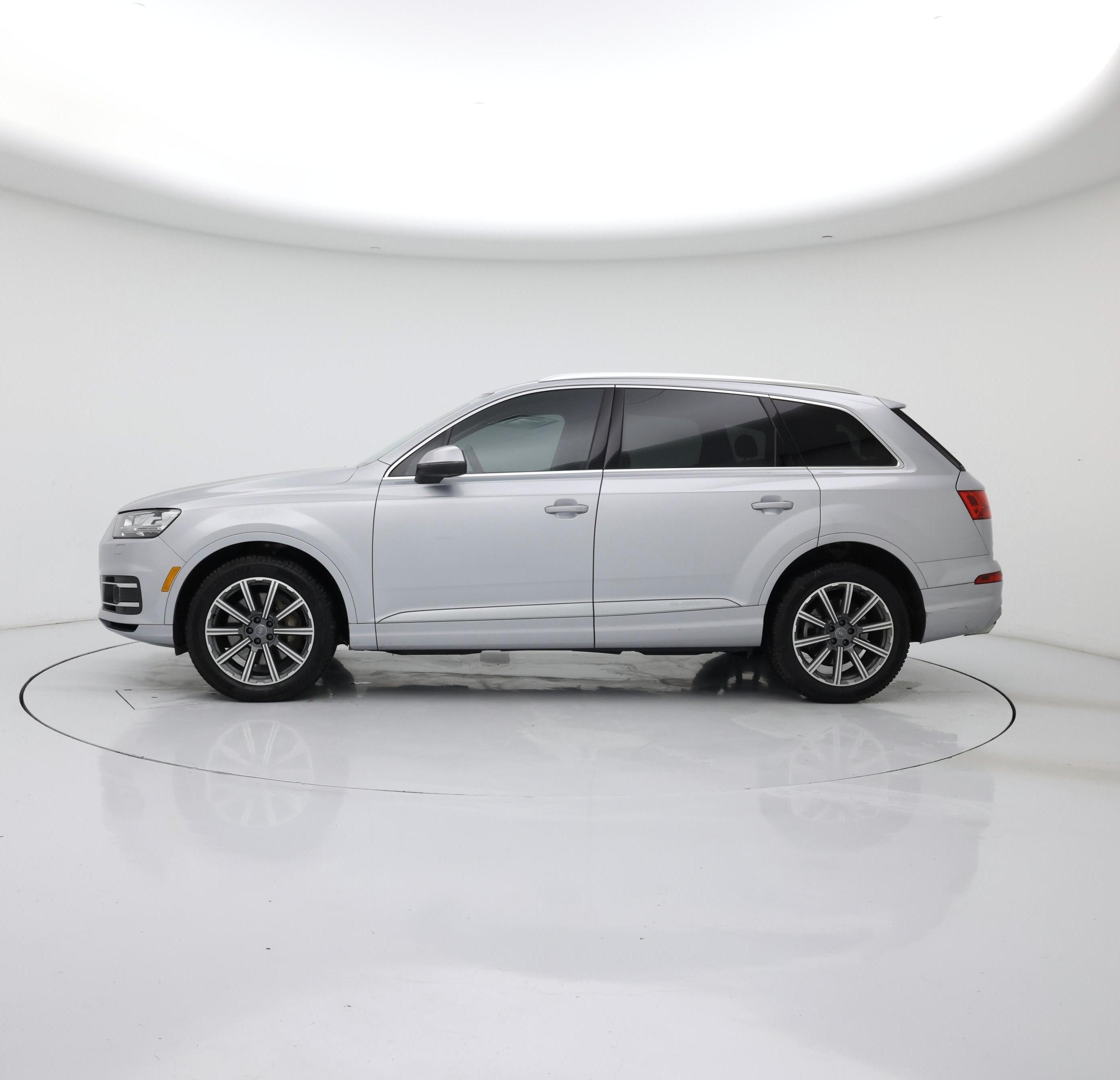 Thumbnail: 2018 Audi Q7 - 3