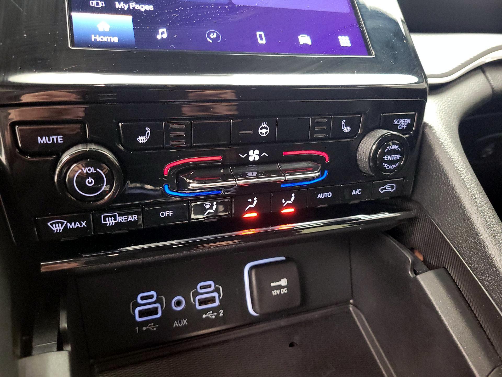 Thumbnail: 2025 Jeep Grand Cherokee - 16