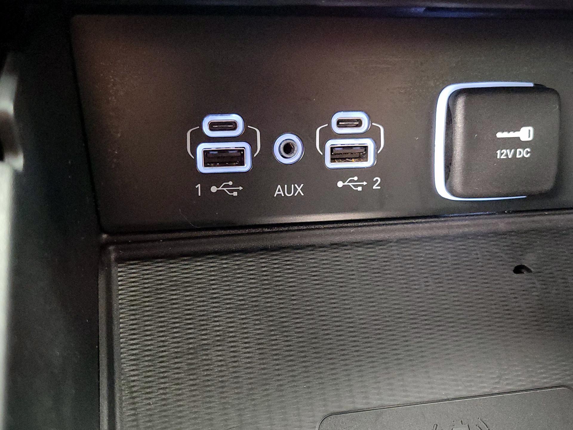 Thumbnail: 2025 Jeep Grand Cherokee - 18