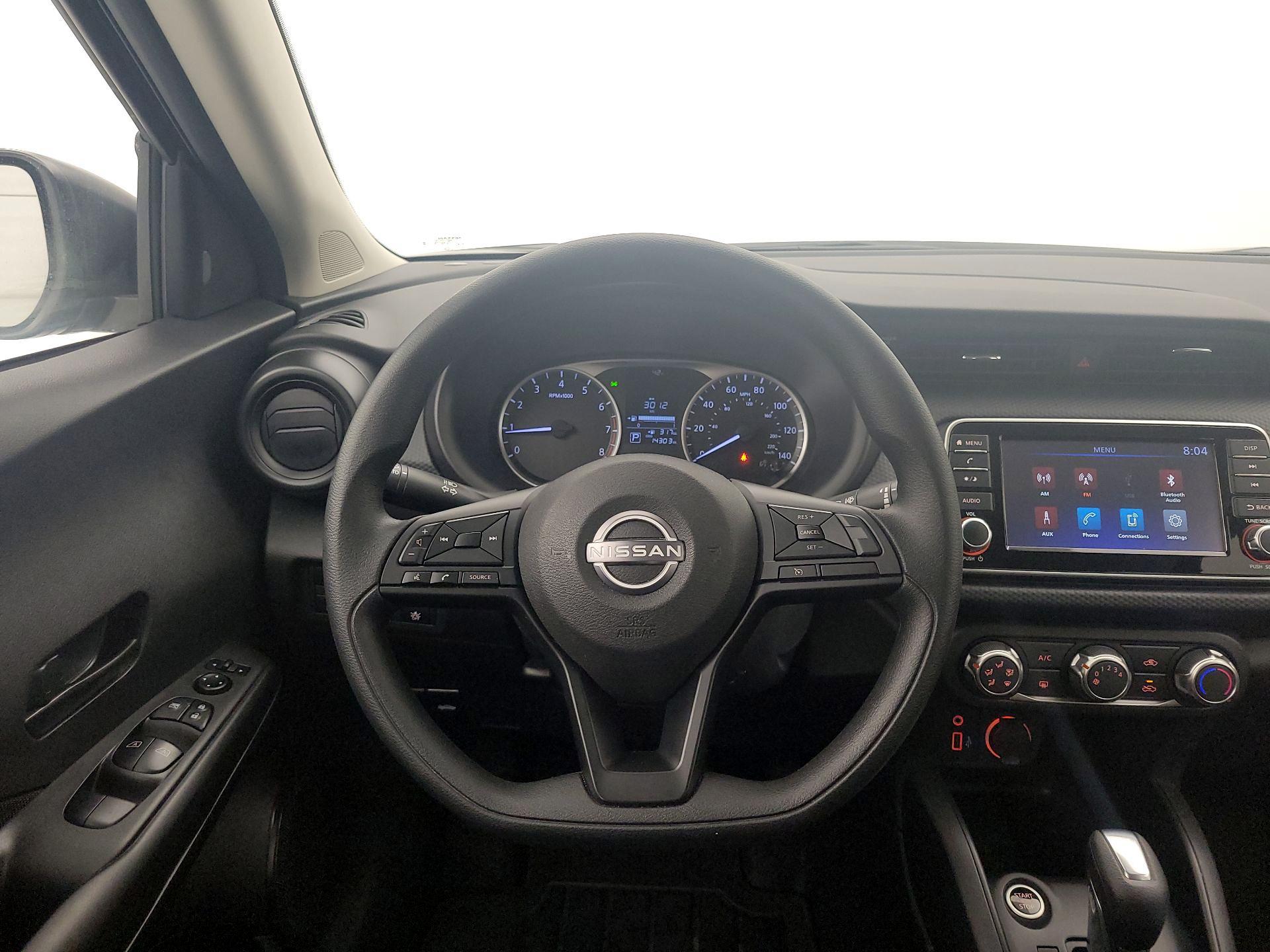 Thumbnail: 2023 Nissan Kicks - 10