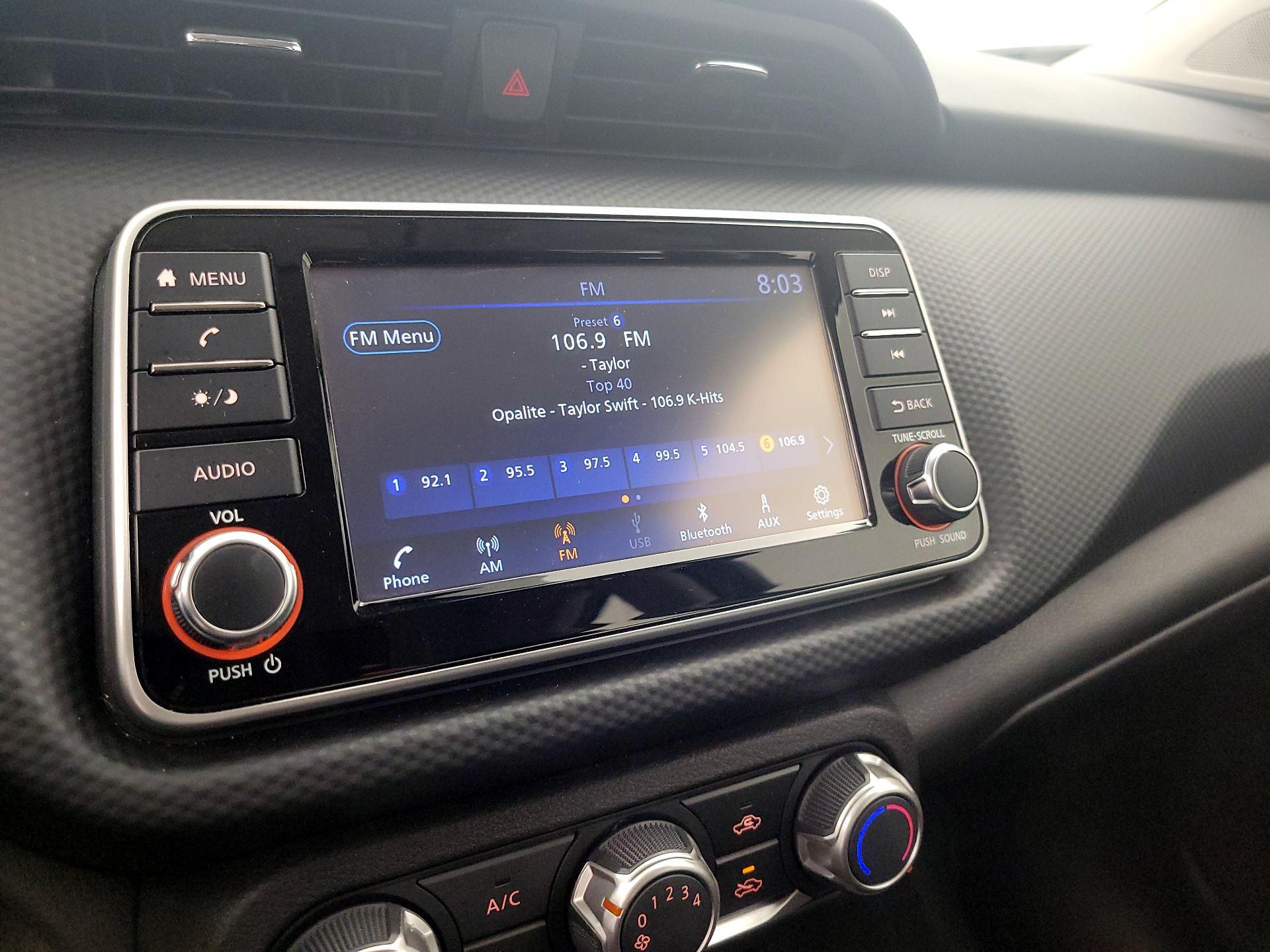 Thumbnail: 2023 Nissan Kicks - 15