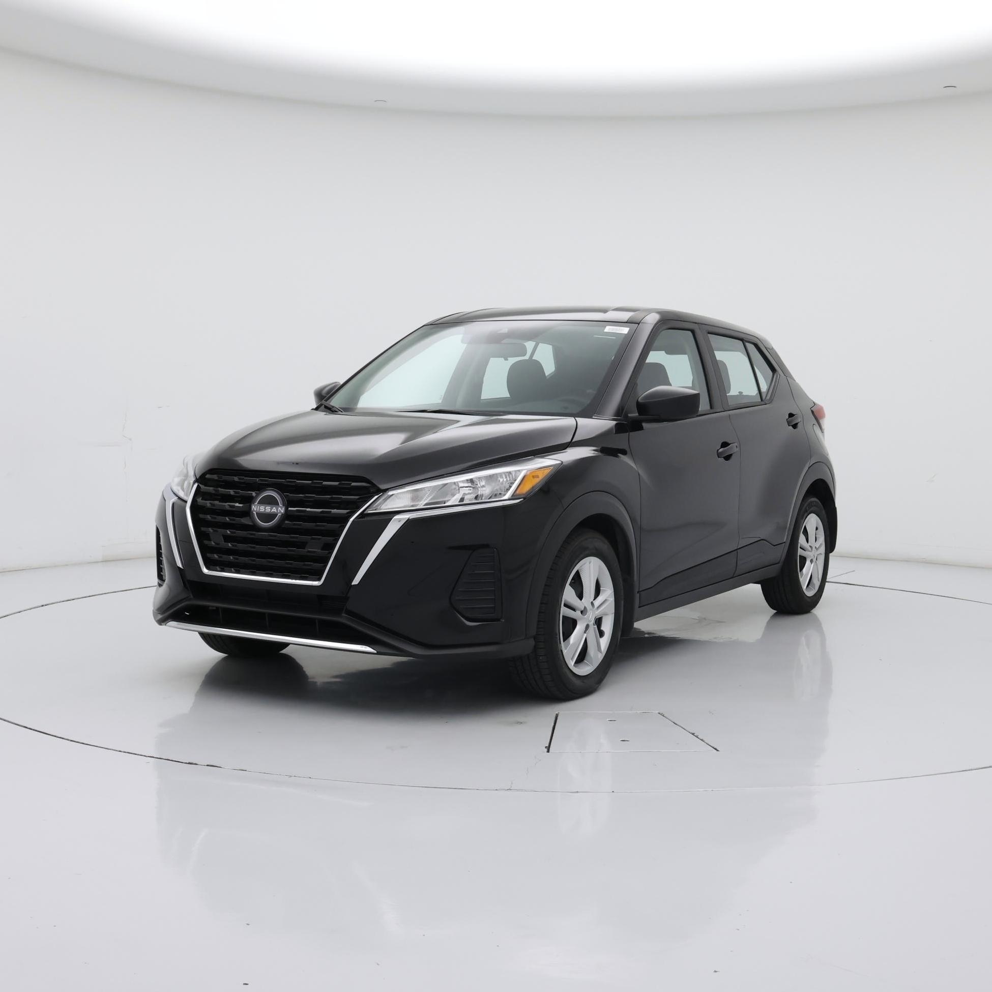 Thumbnail: 2023 Nissan Kicks - 4