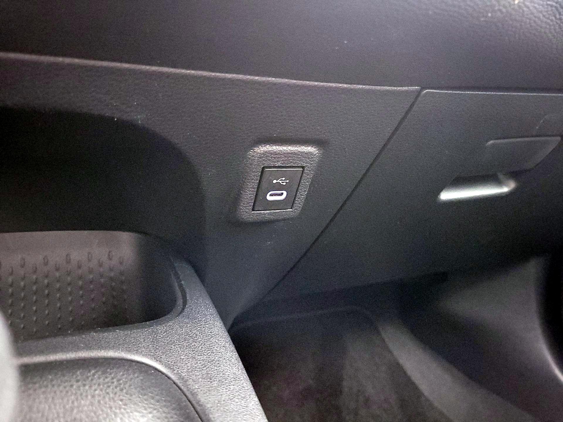 Thumbnail: 2024 Toyota Corolla - 18