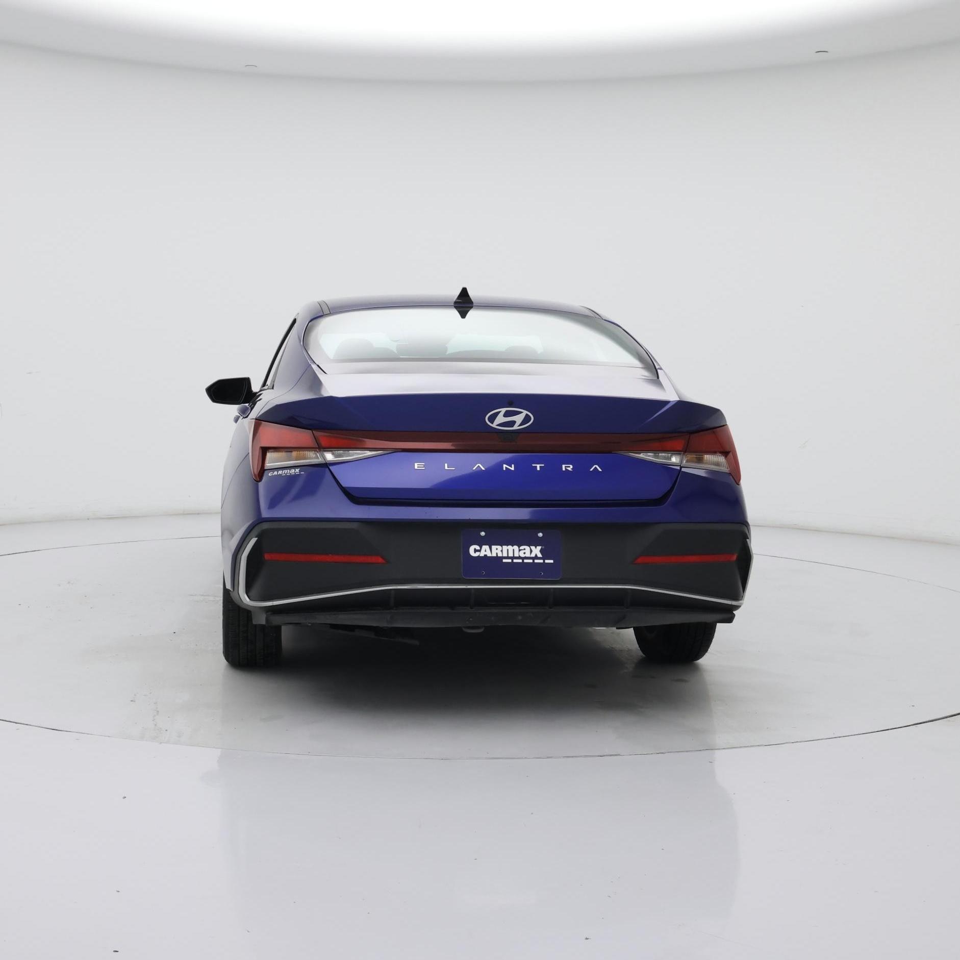 Thumbnail: 2024 Hyundai Elantra - 6