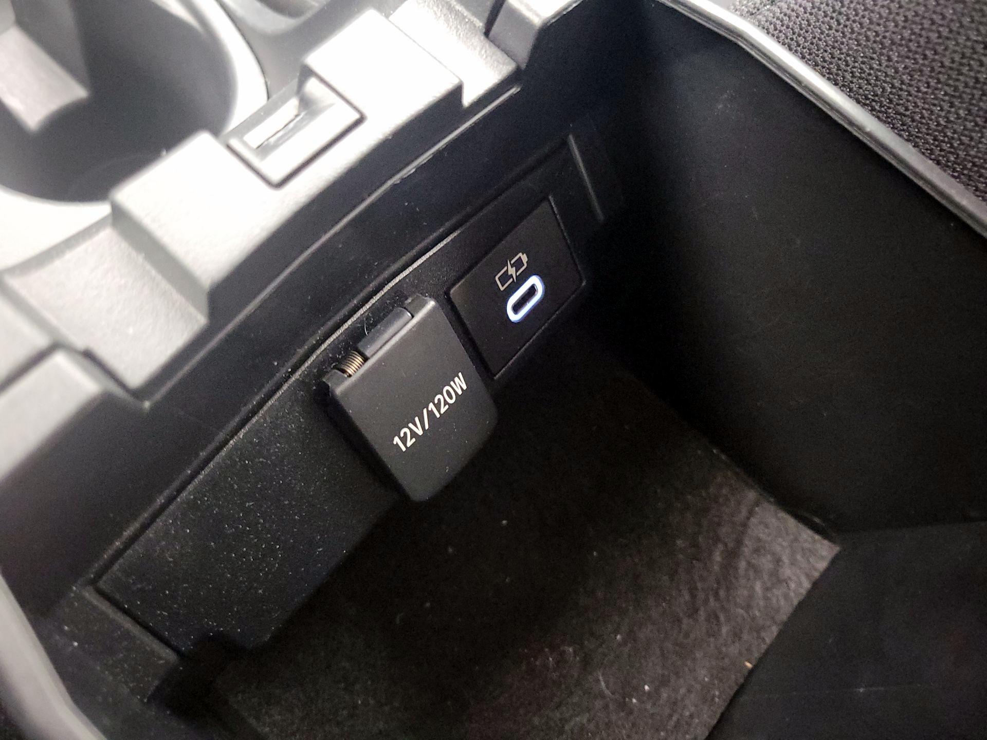 Thumbnail: 2024 Toyota Corolla - 19