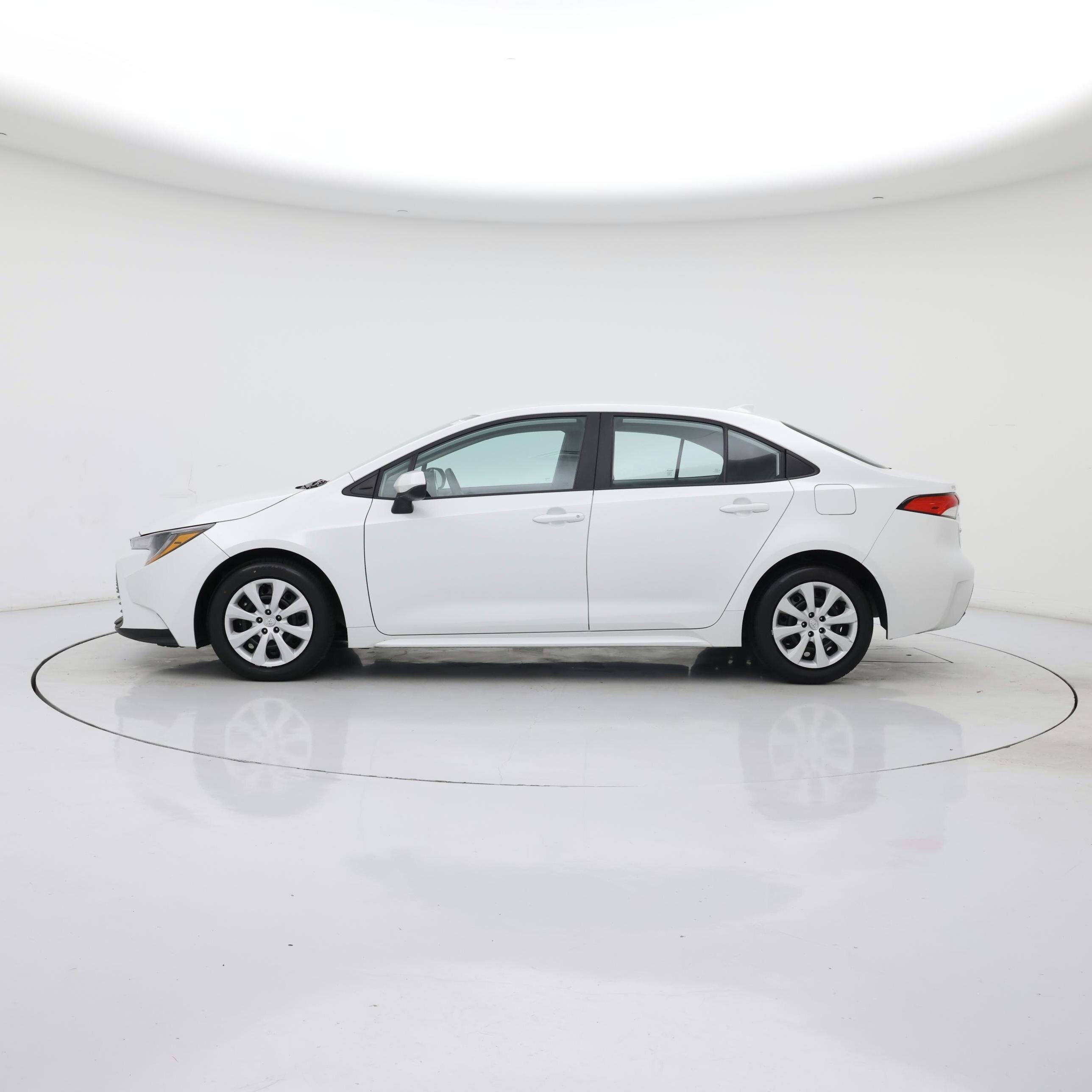 Thumbnail: 2024 Toyota Corolla - 3