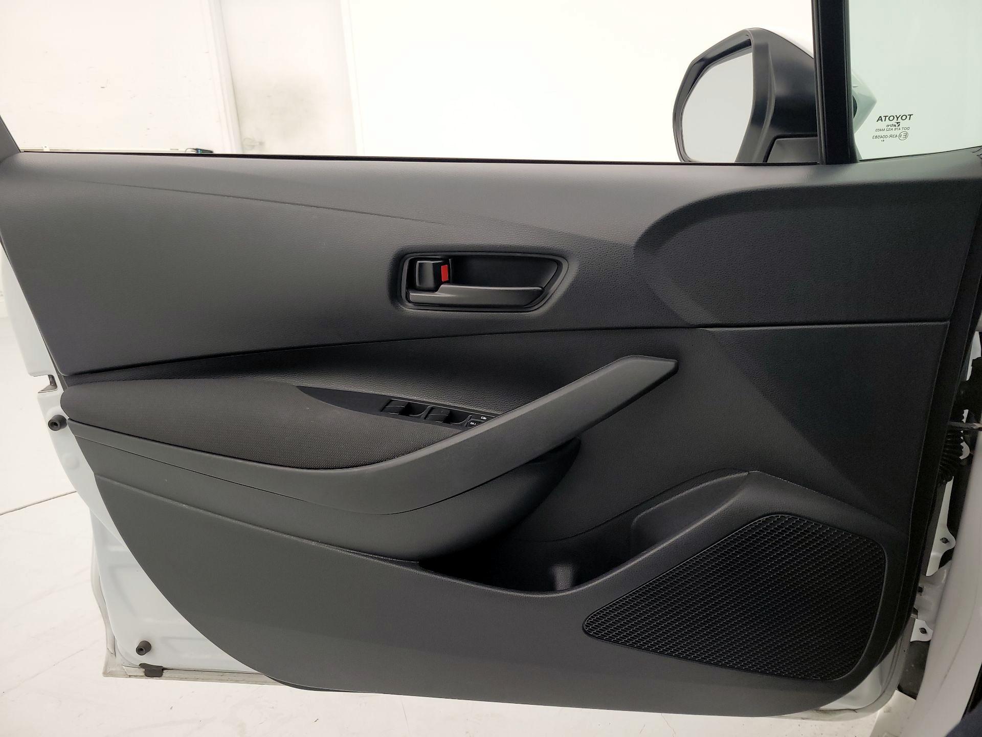 Thumbnail: 2025 Toyota Corolla - 12