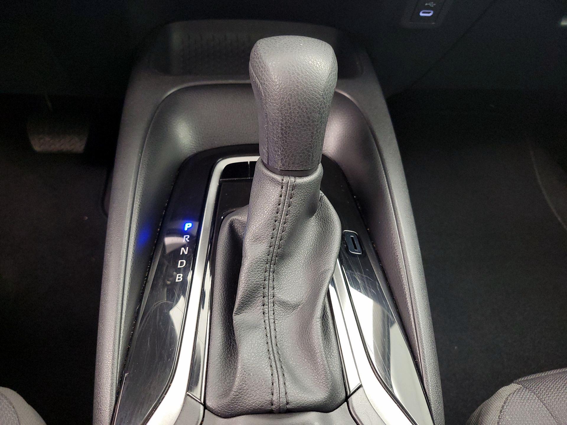 Thumbnail: 2025 Toyota Corolla - 17