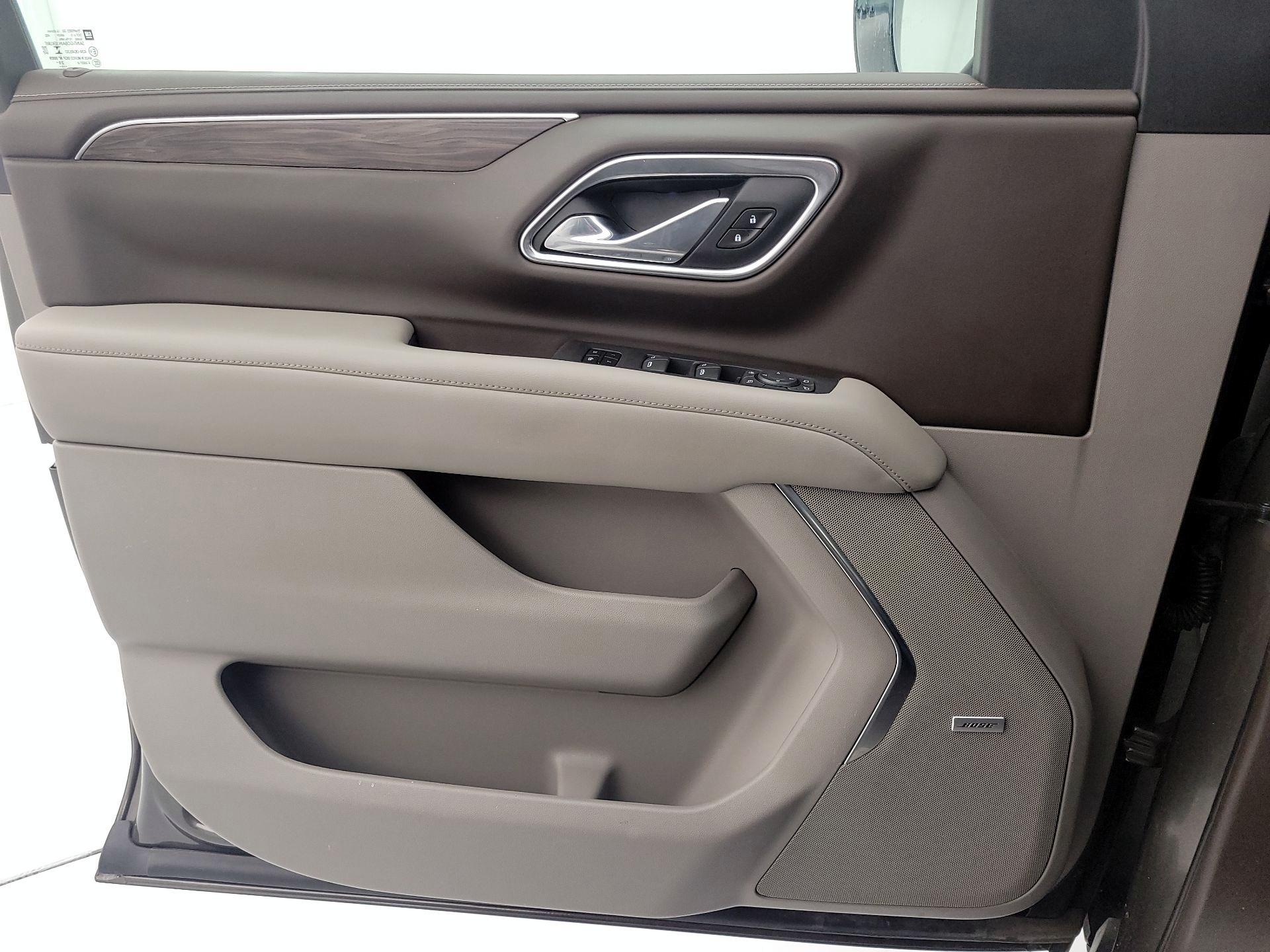 Thumbnail: 2021 Chevrolet Tahoe - 12