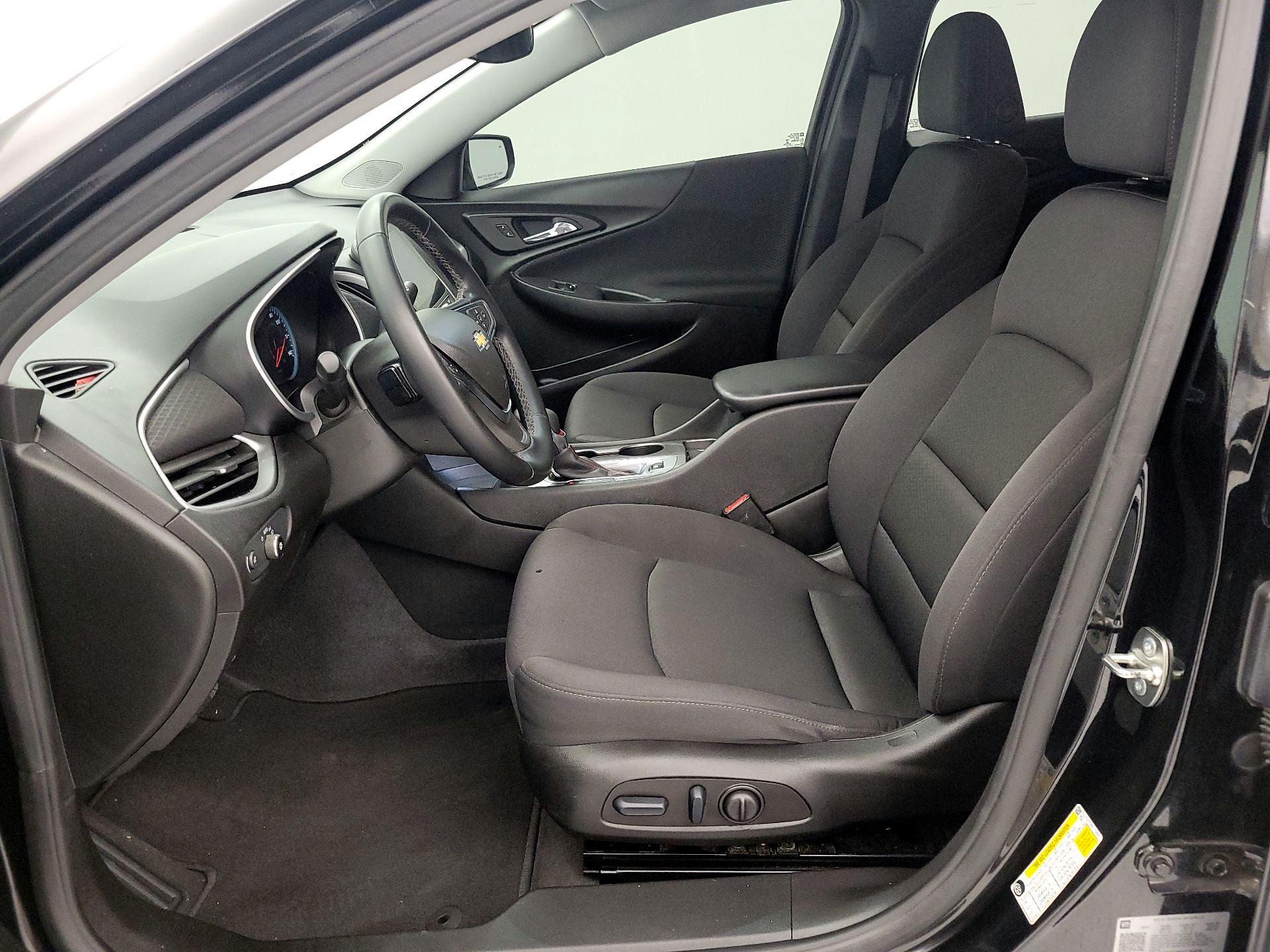 Thumbnail: 2024 Chevrolet Malibu - 11