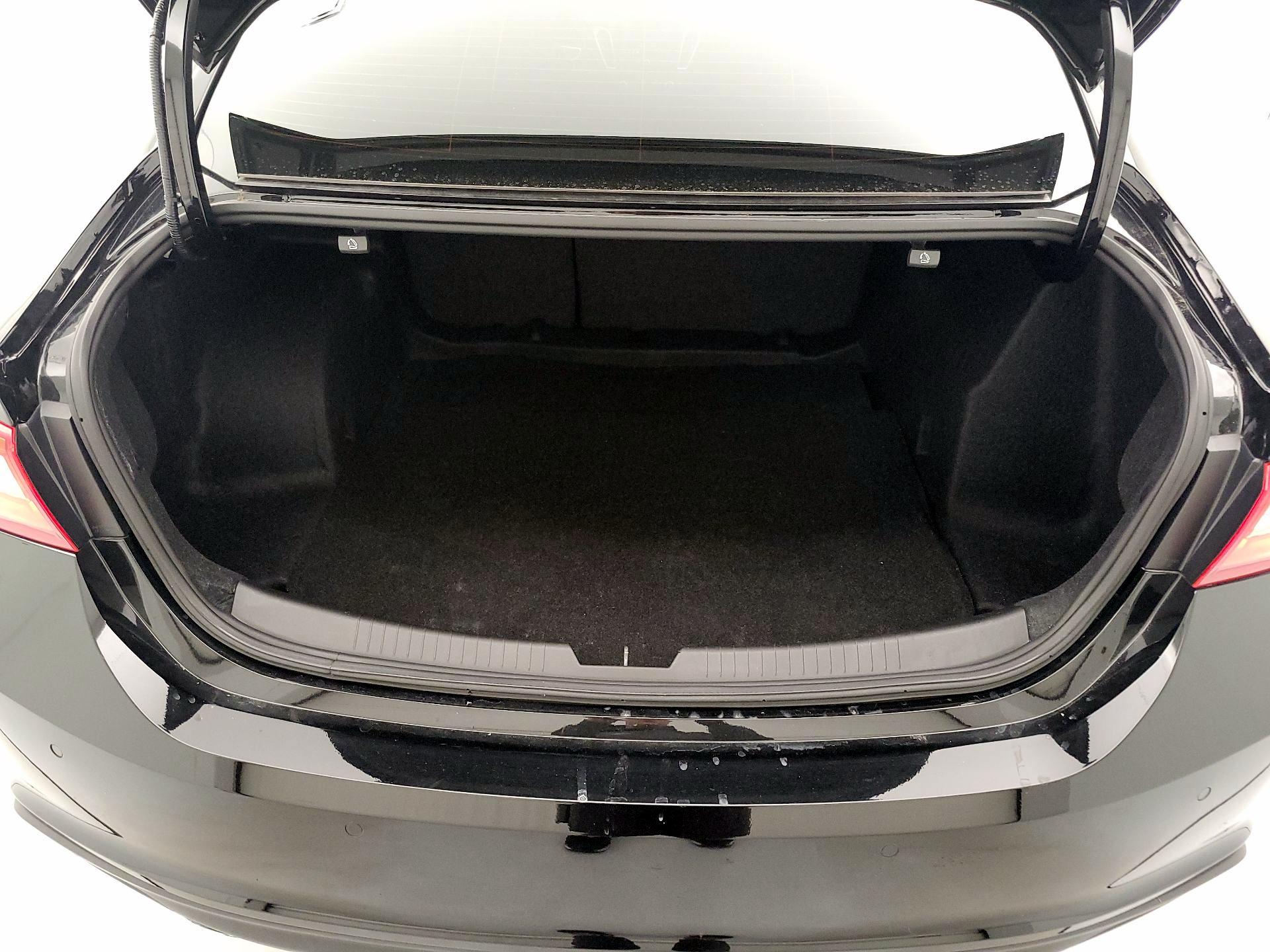 Thumbnail: 2024 Chevrolet Malibu - 20