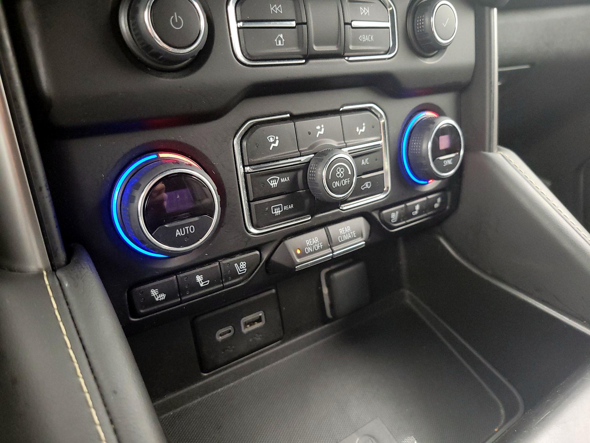 Thumbnail: 2024 Chevrolet Tahoe - 17